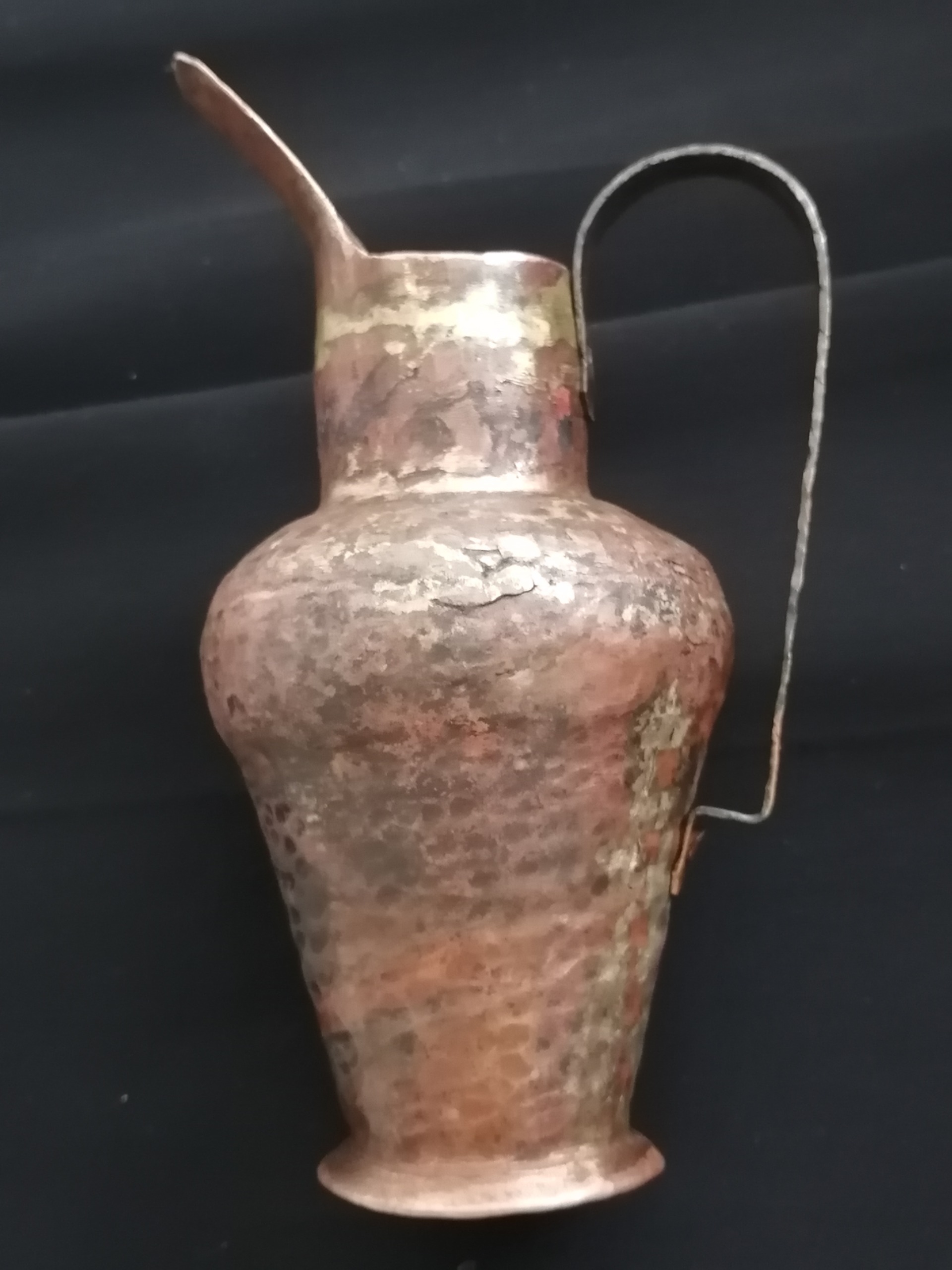 پارچ مسی کوچک چکشی