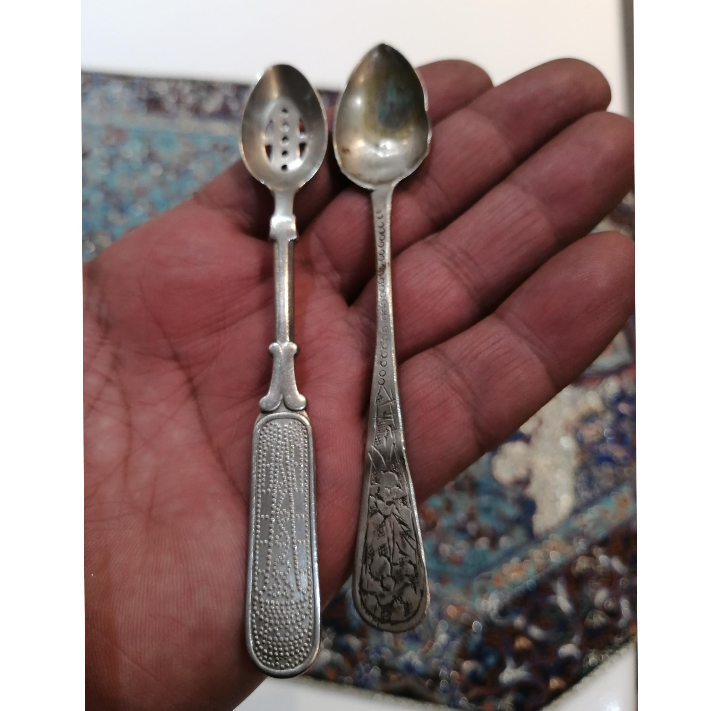 دو عدد قاشق قدیمی