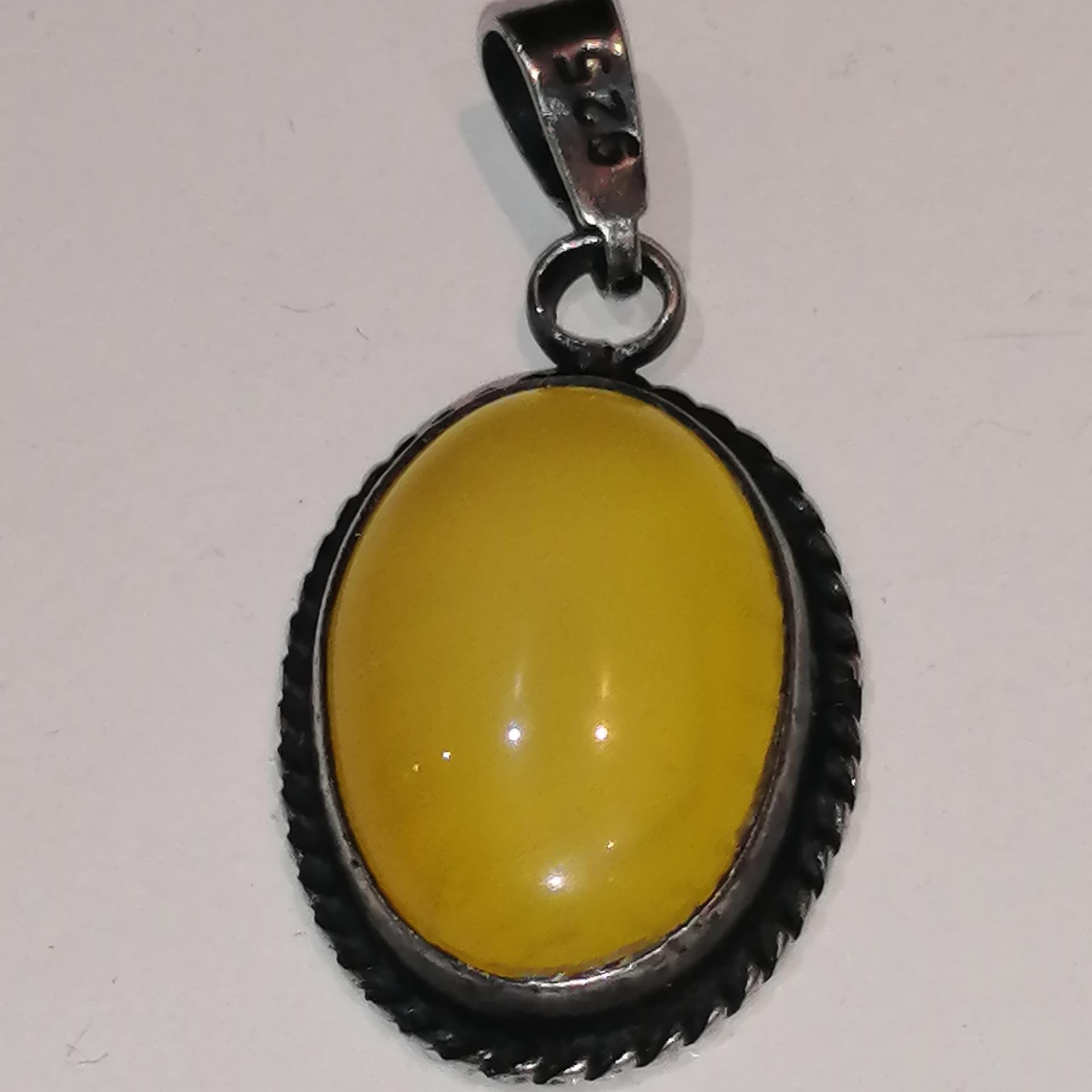 آویز شرف نقره