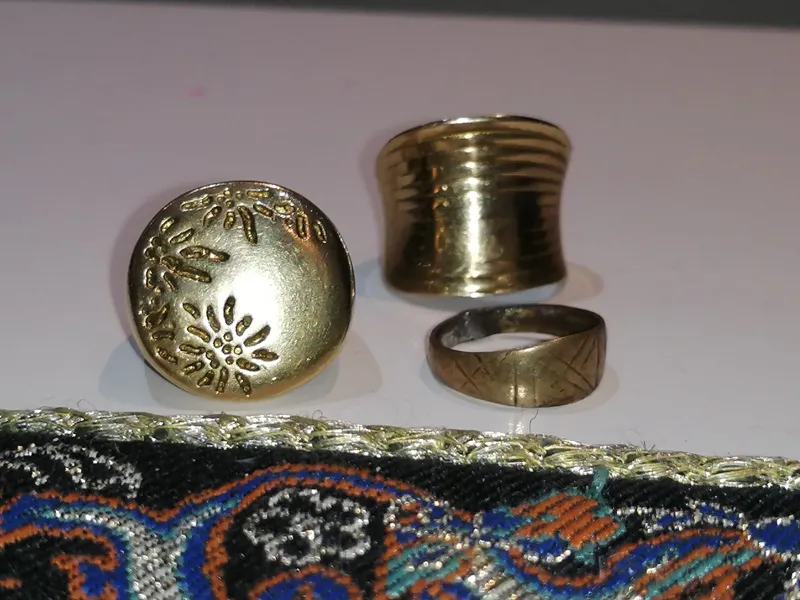 انگشتر برنجی زنانه