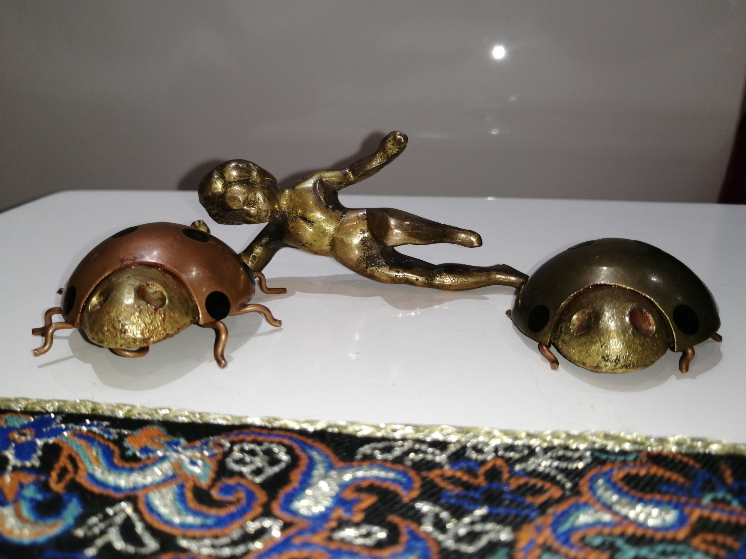 مجسمه 3عدد کفشدوزک و پری