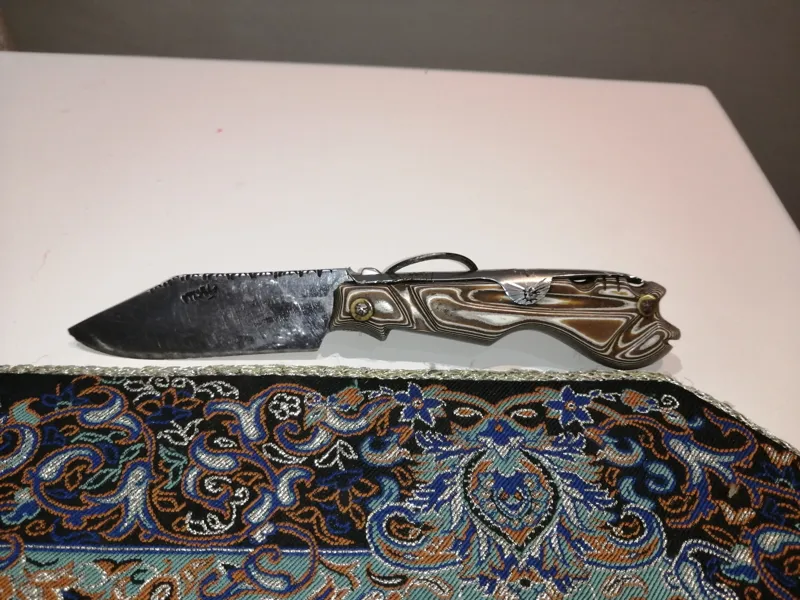 چاقو کهنه زیبا