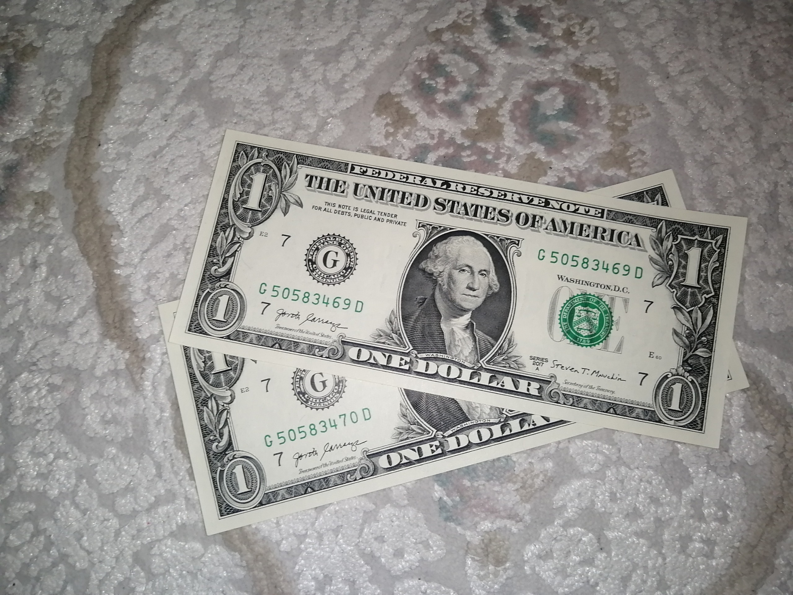 یک جفت 1دلاری 2017