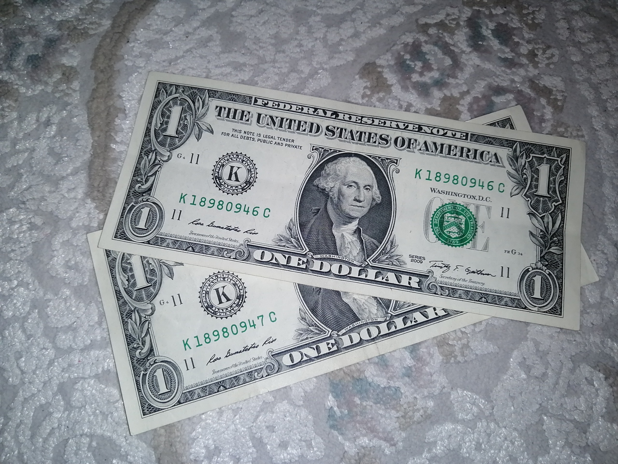 یک جفت 1دلاری 2009