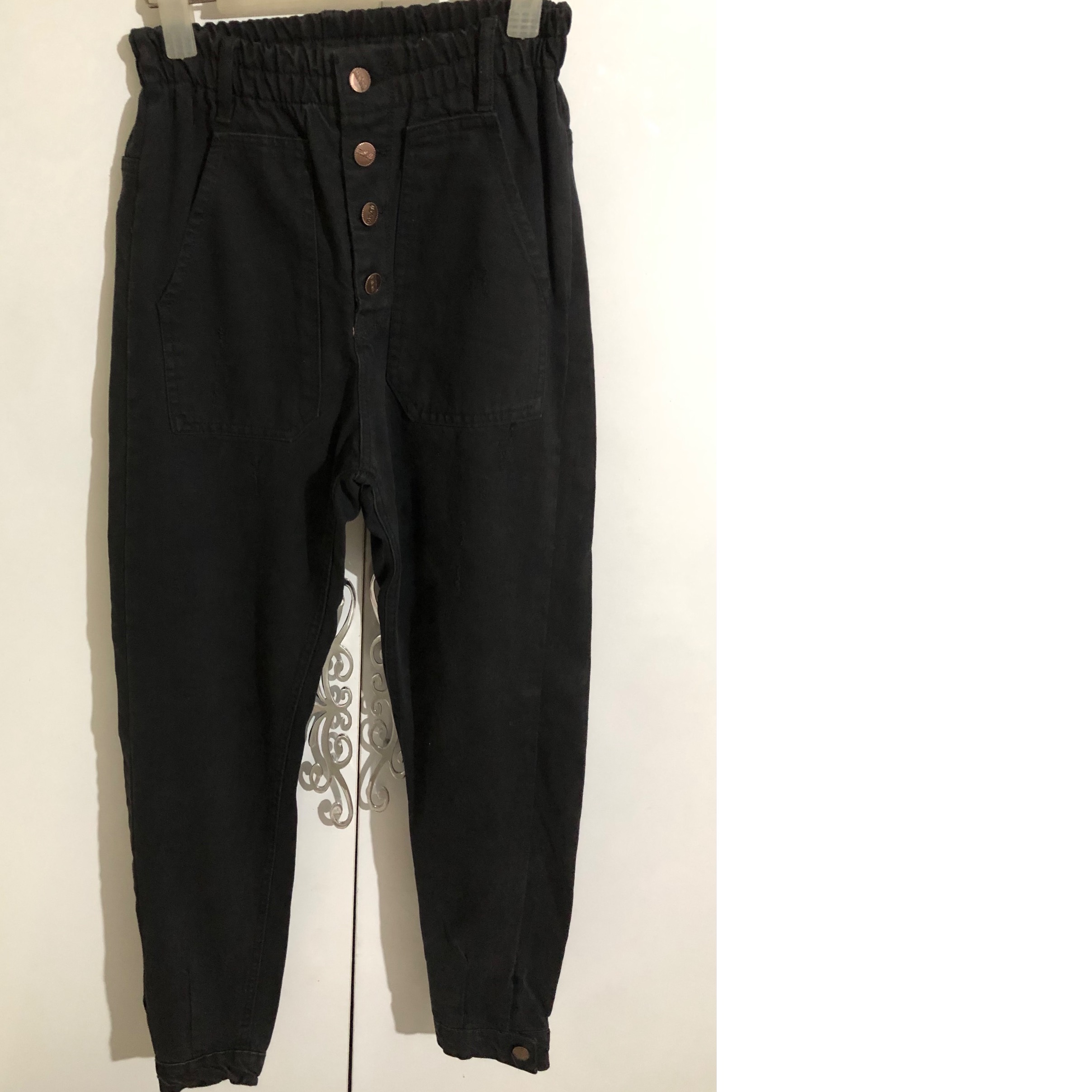 شلوار جین مشکی زنانه