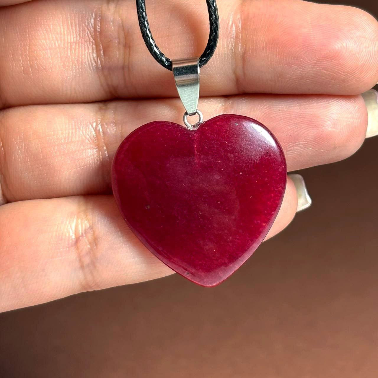 گردنبند سنگ جید معدنی تراش قلب کد 60059