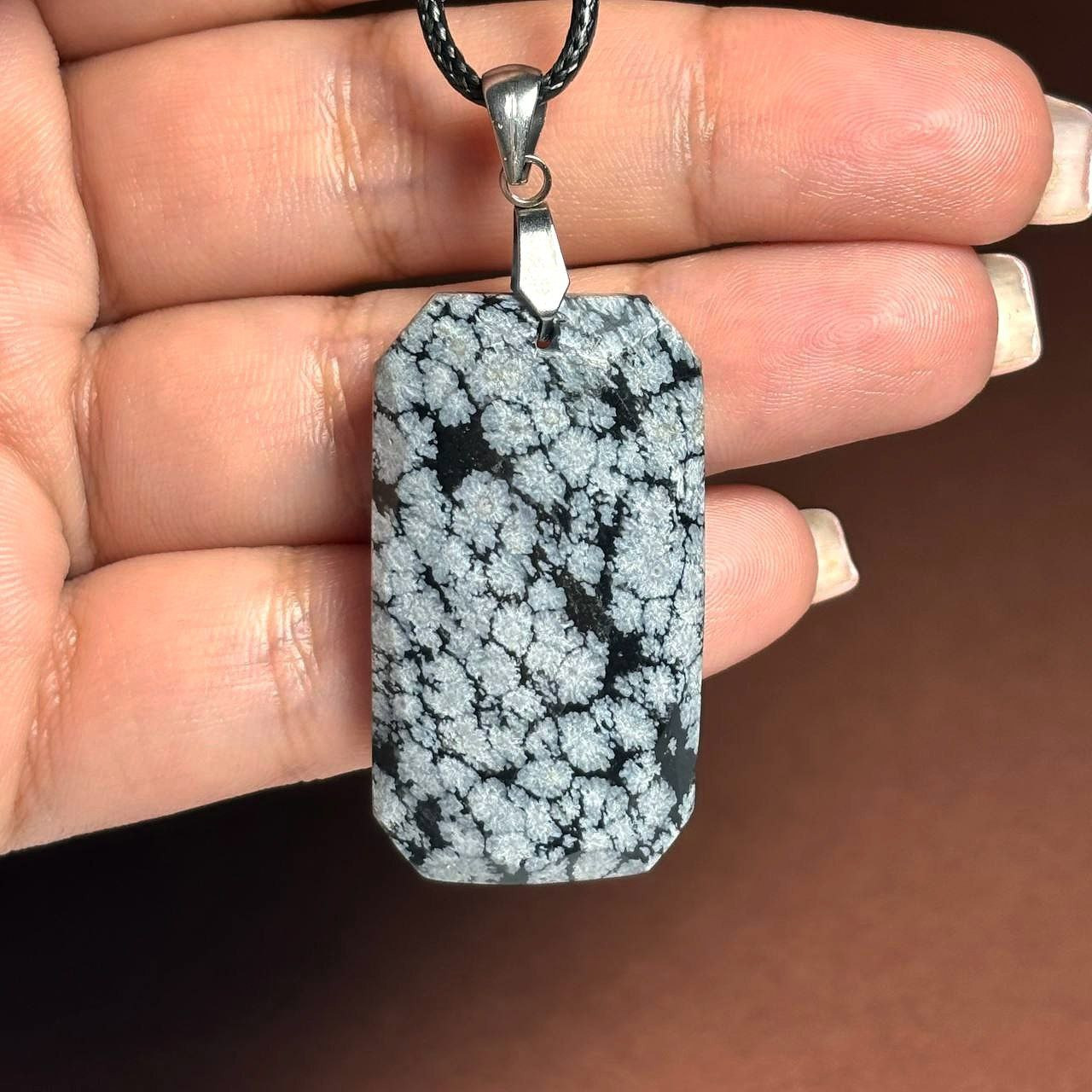 گردنبند سنگ طبیعی ابسیدین لکه برفی کد 60061