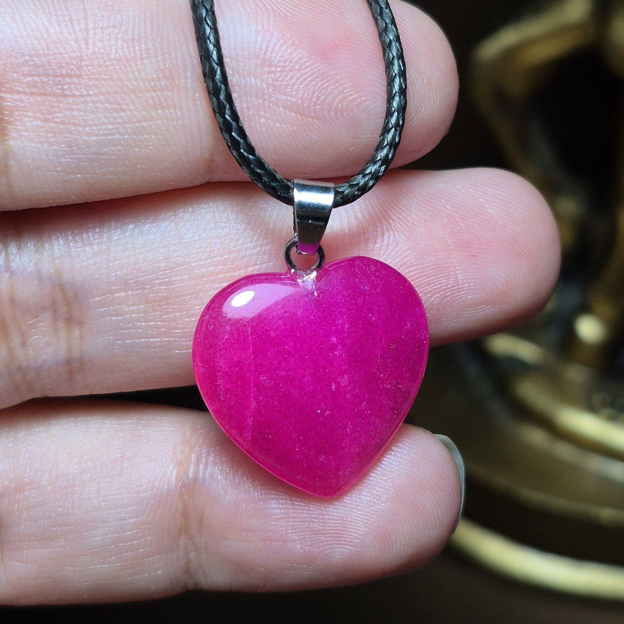 گردن آویز سنگ جید صورتی معدنی تراش قلبی کد k1105