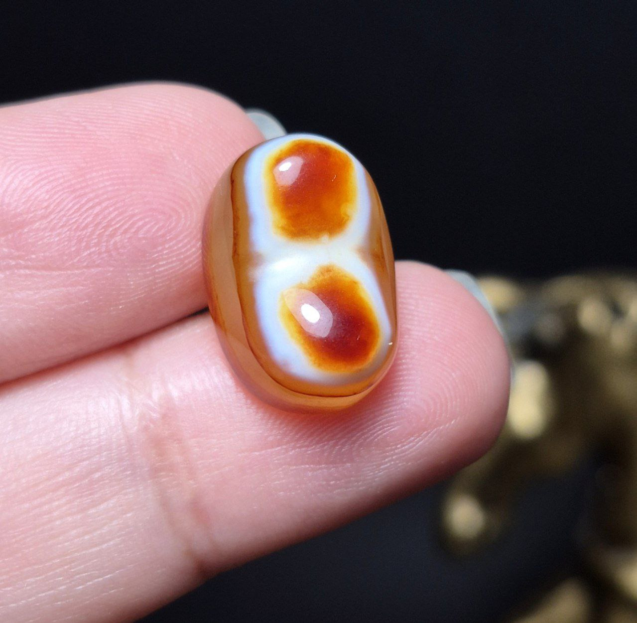 نگین سنگ عقیق باباقوری دو کوهانه معدنی کد k1172