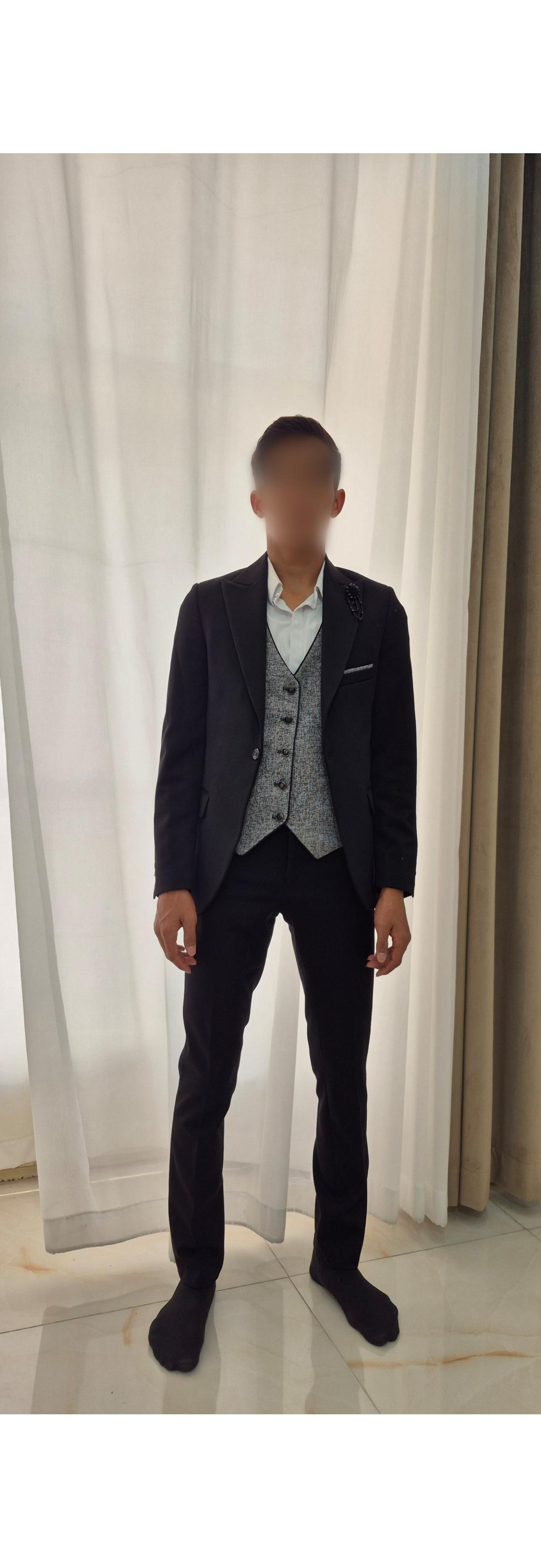 پیراهن، ژیله، کت و شلوار