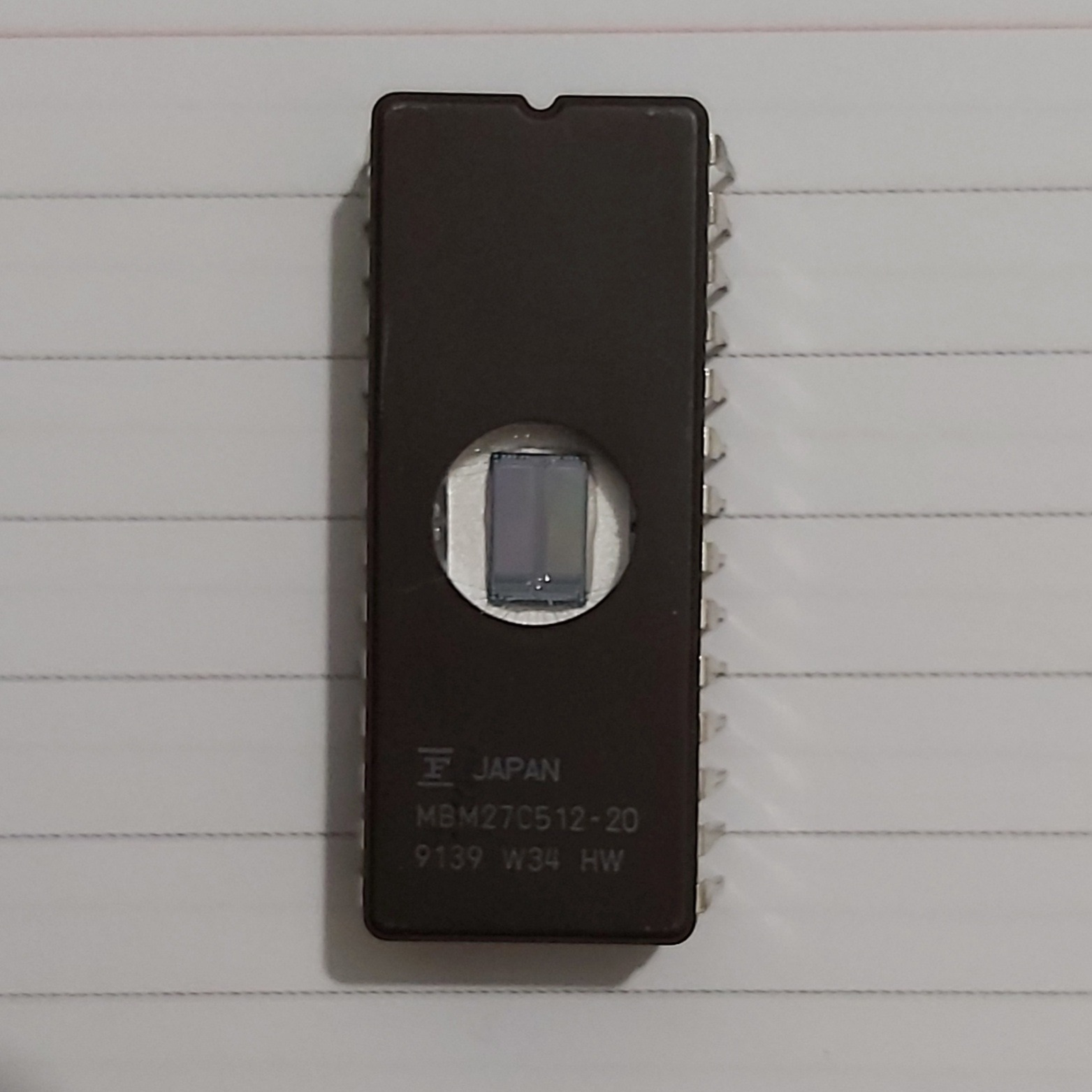 آیسی حافظه ایپرام (eprom) 27C512