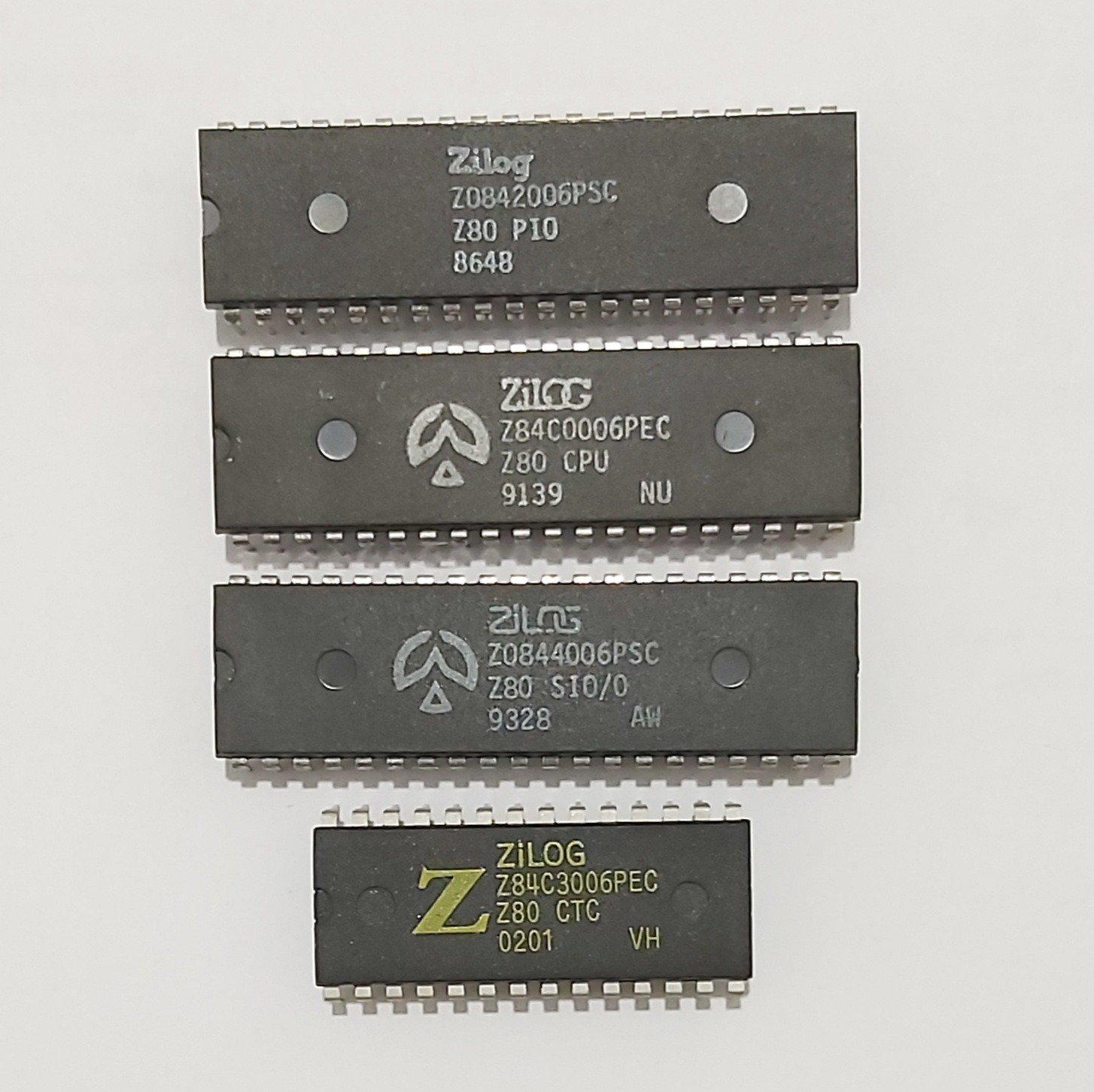 مجموعه کامل آیسیهای خانواده Z80 فرکانس 6MHz