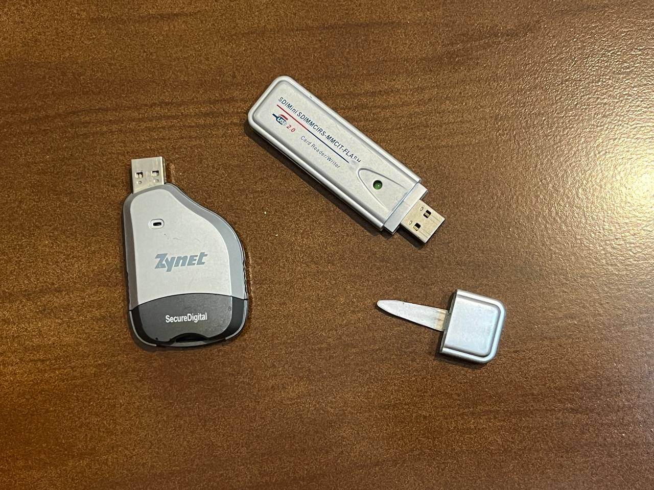 دو عدد رم ریدر قدیمی احتمالا سالم