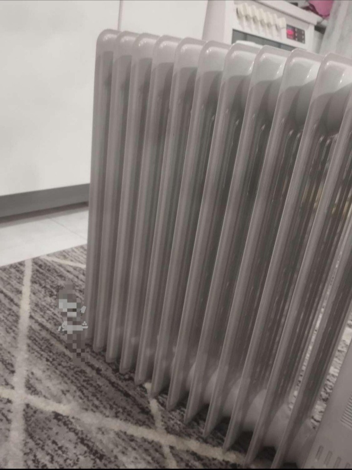 شوفاژ یا رادیاتور برقی .بخاری برقی . 13 پره