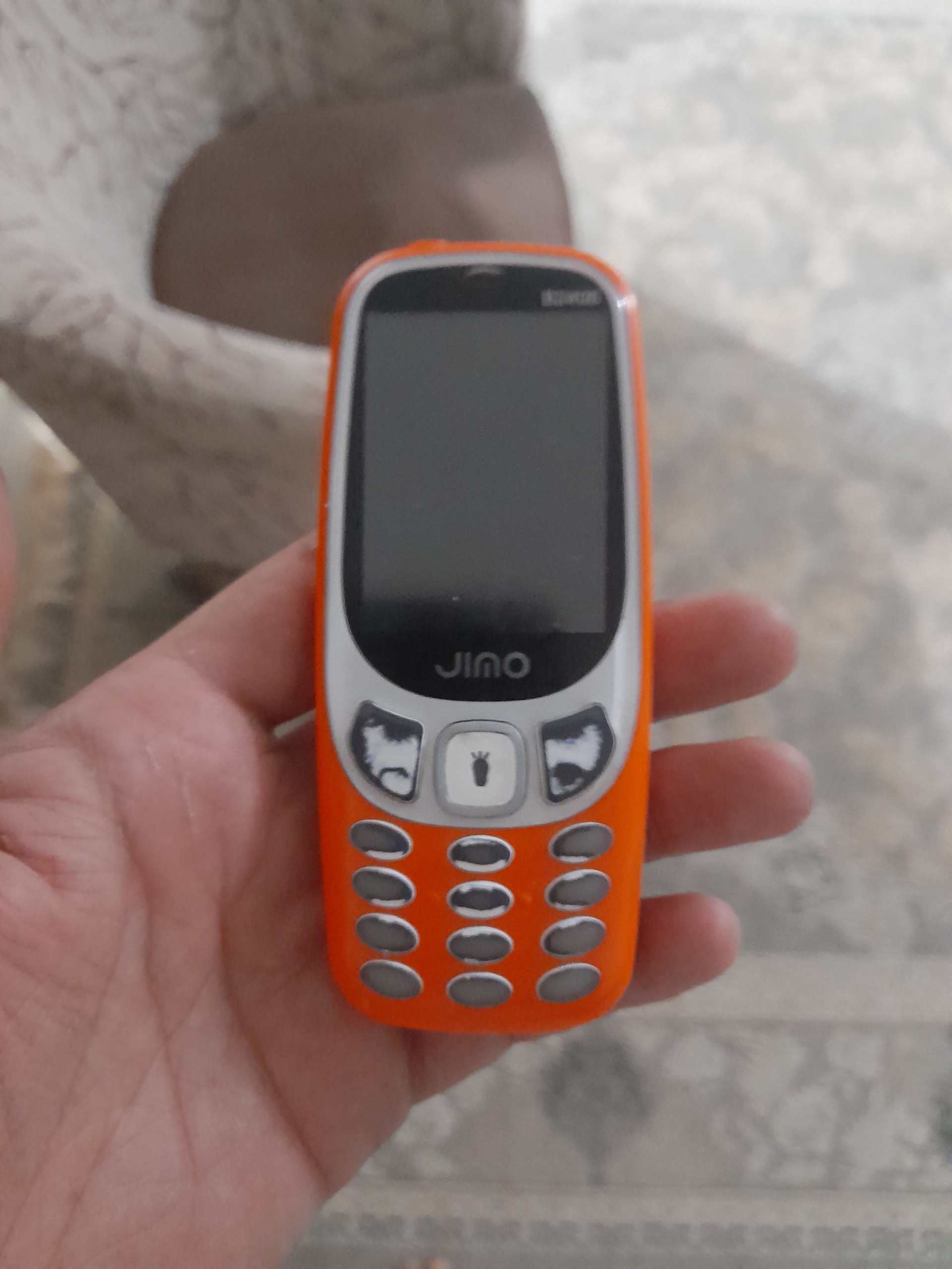 موبایل و گوشی ساده