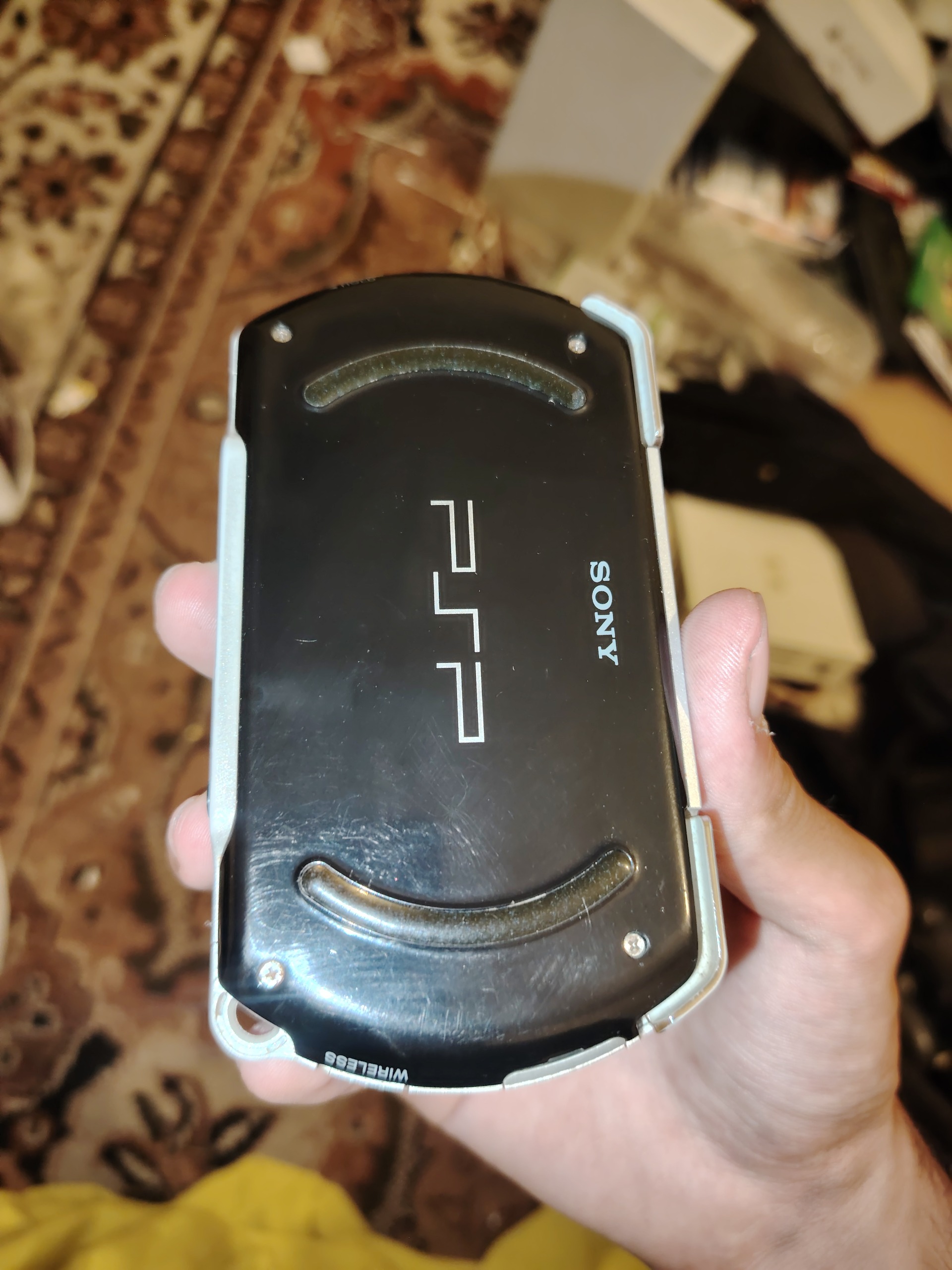 کنسول psp go کپی خور