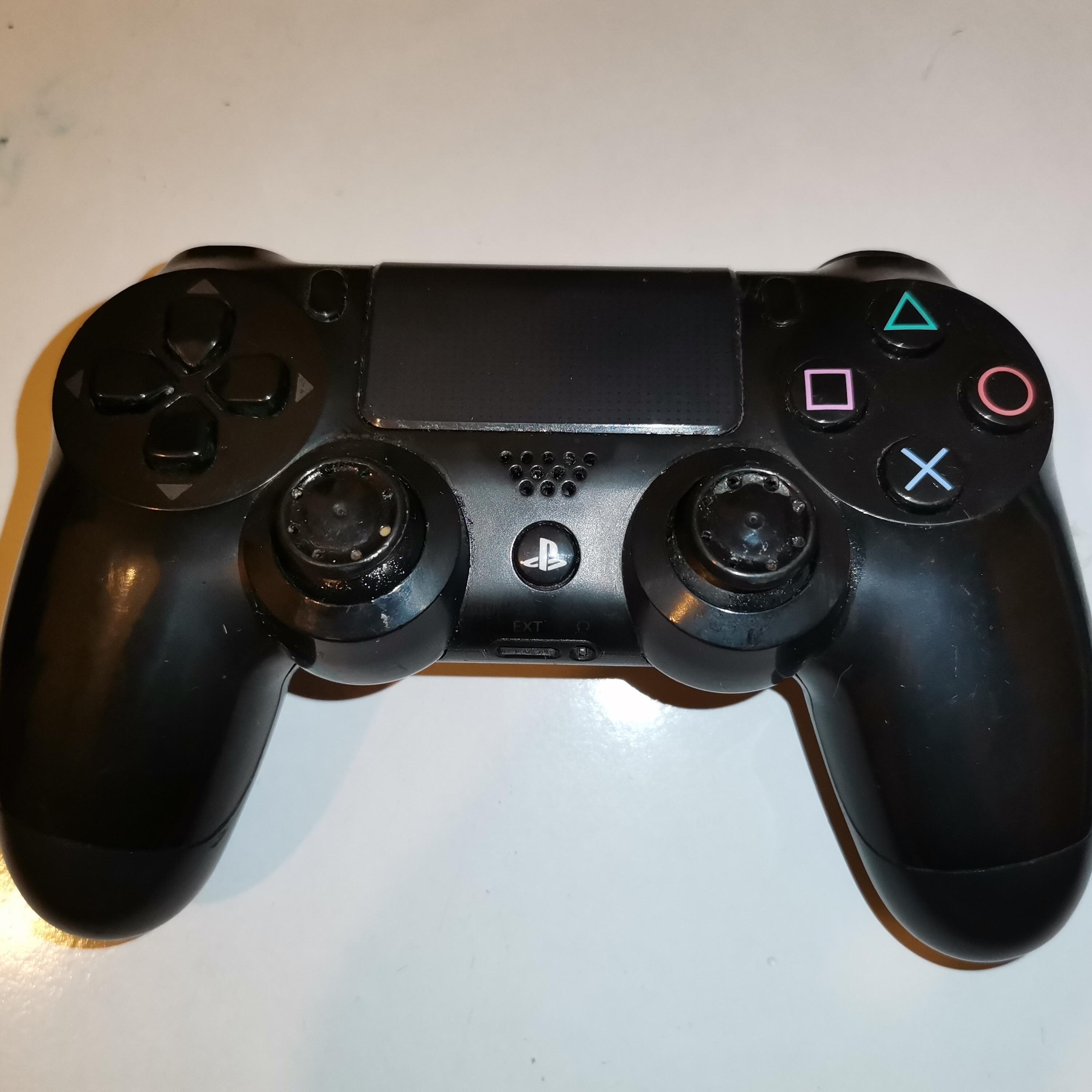 دسته اورجینال ps4 کد 2