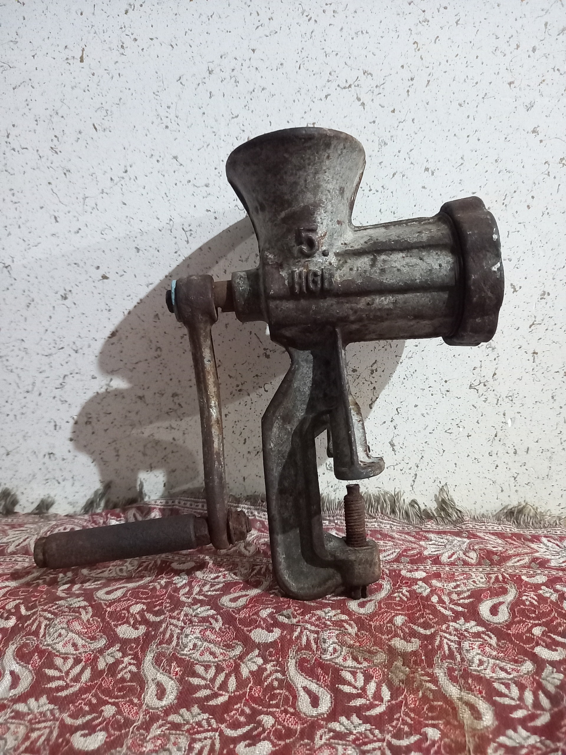چرخ گوشت دستی ایتالیایی