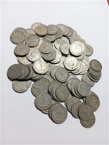 100