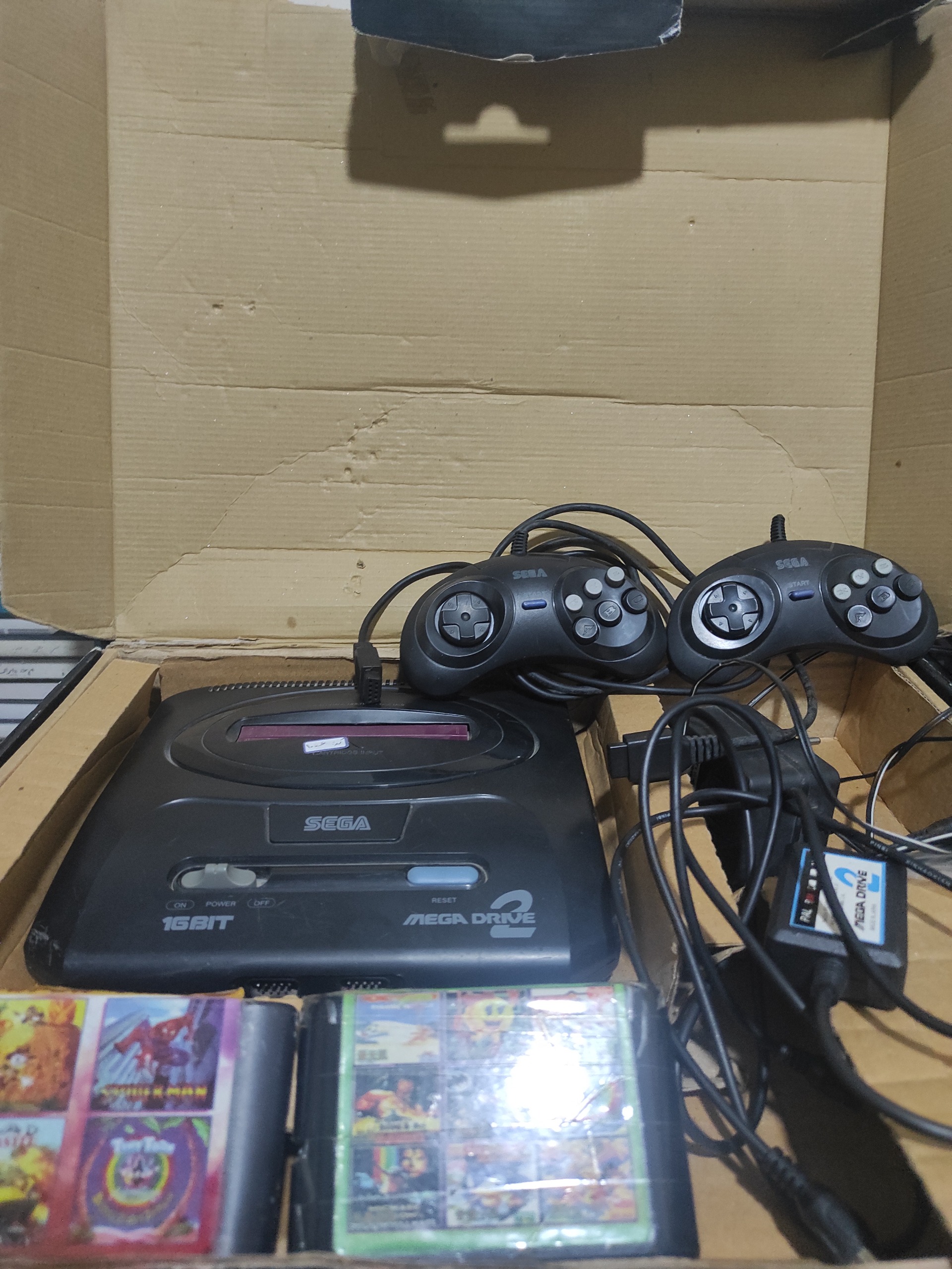 کنسول SEGA به همراه تمامی لوازم و کارتن