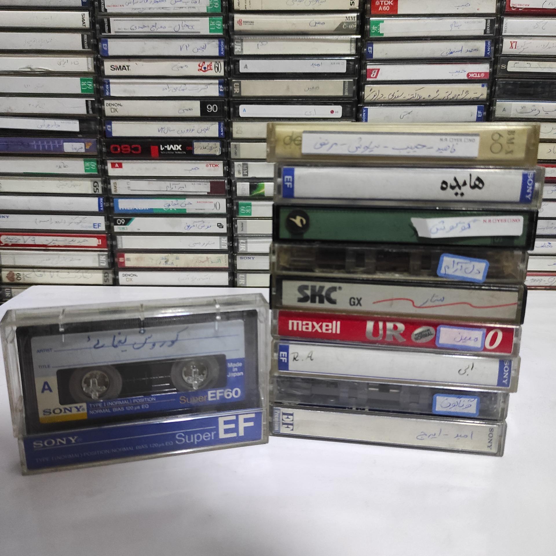 10عدد کاست قدیمی _ یغمایی و ایرج و غیره