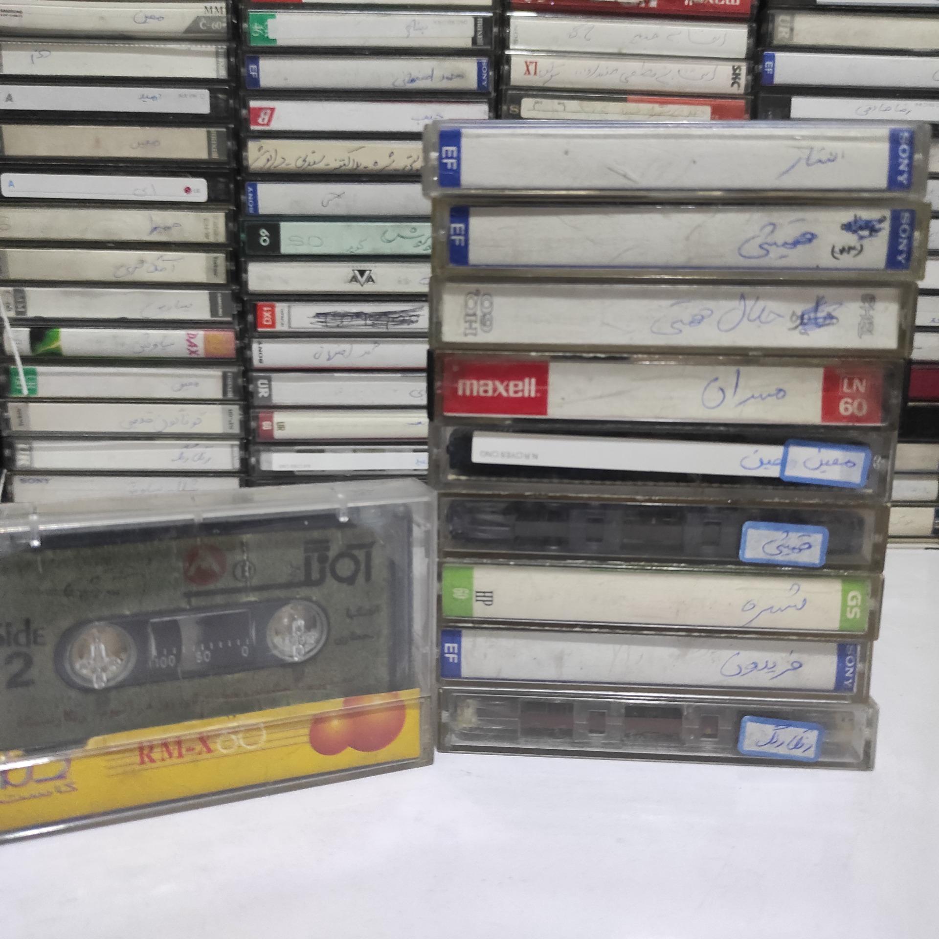 10 عدد کاست قدیمی _ شهره و فریبا و غیره