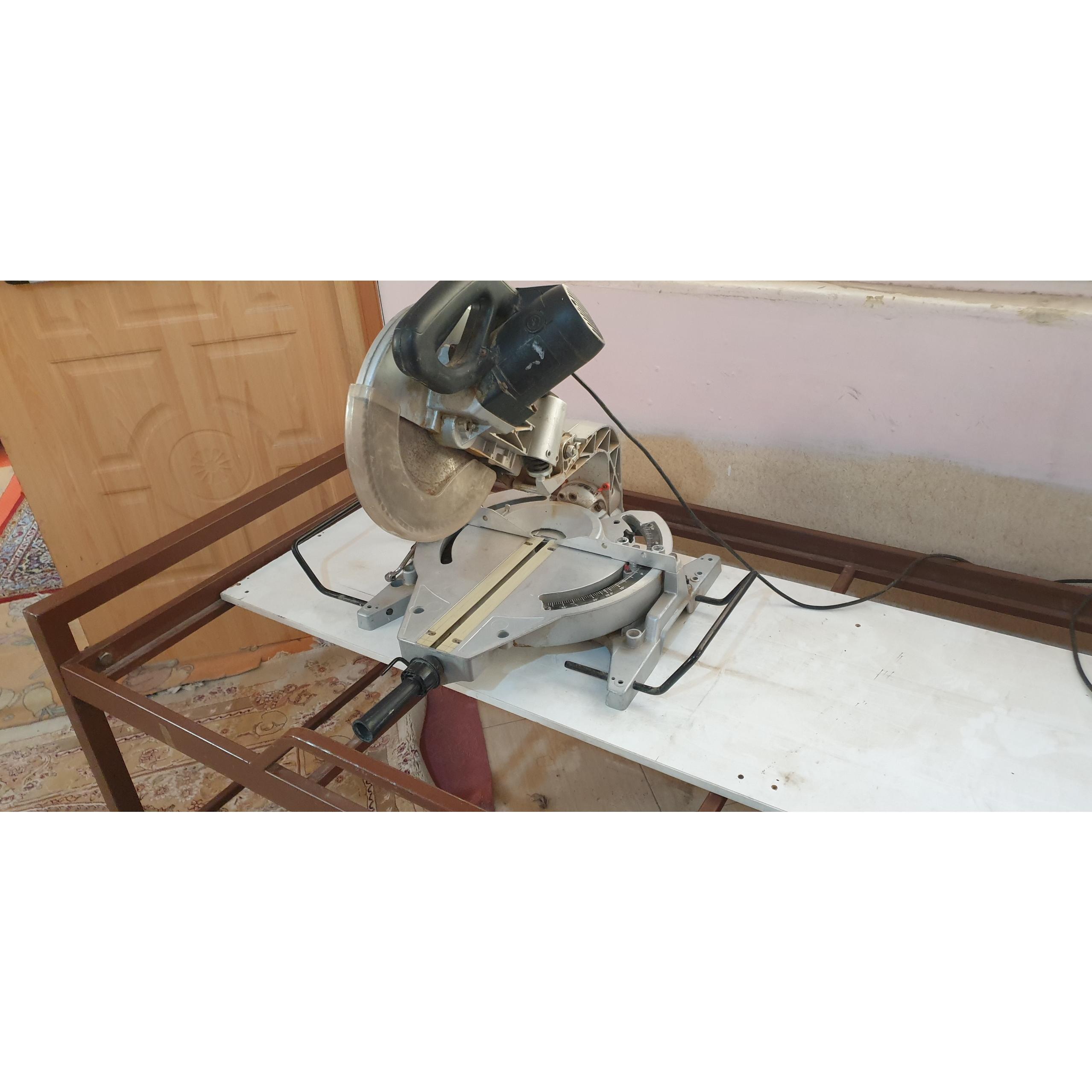 فارسی بر طرح ماکیتا