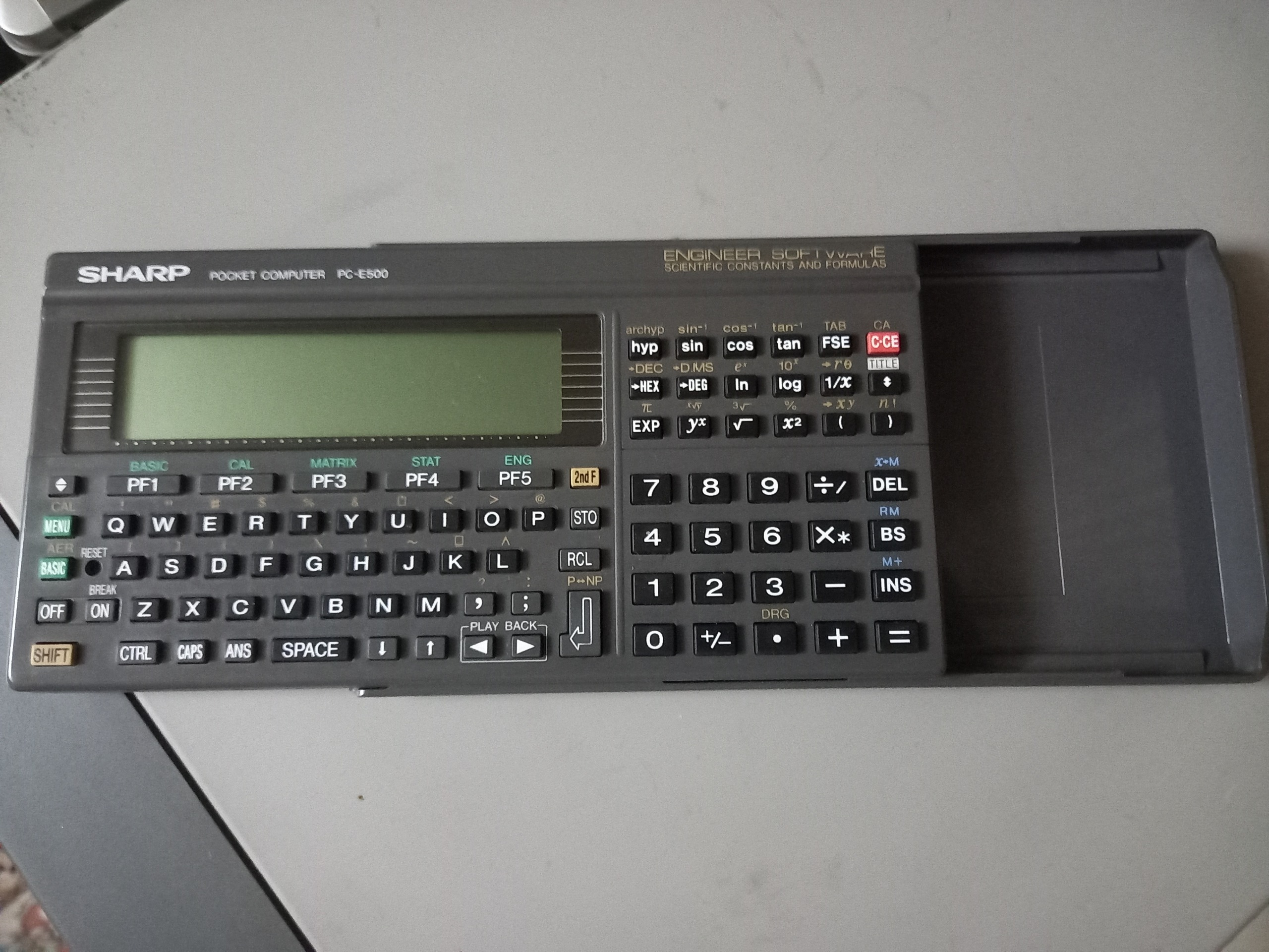 ماشین حساب poket commputer pc E-500 شارپ
