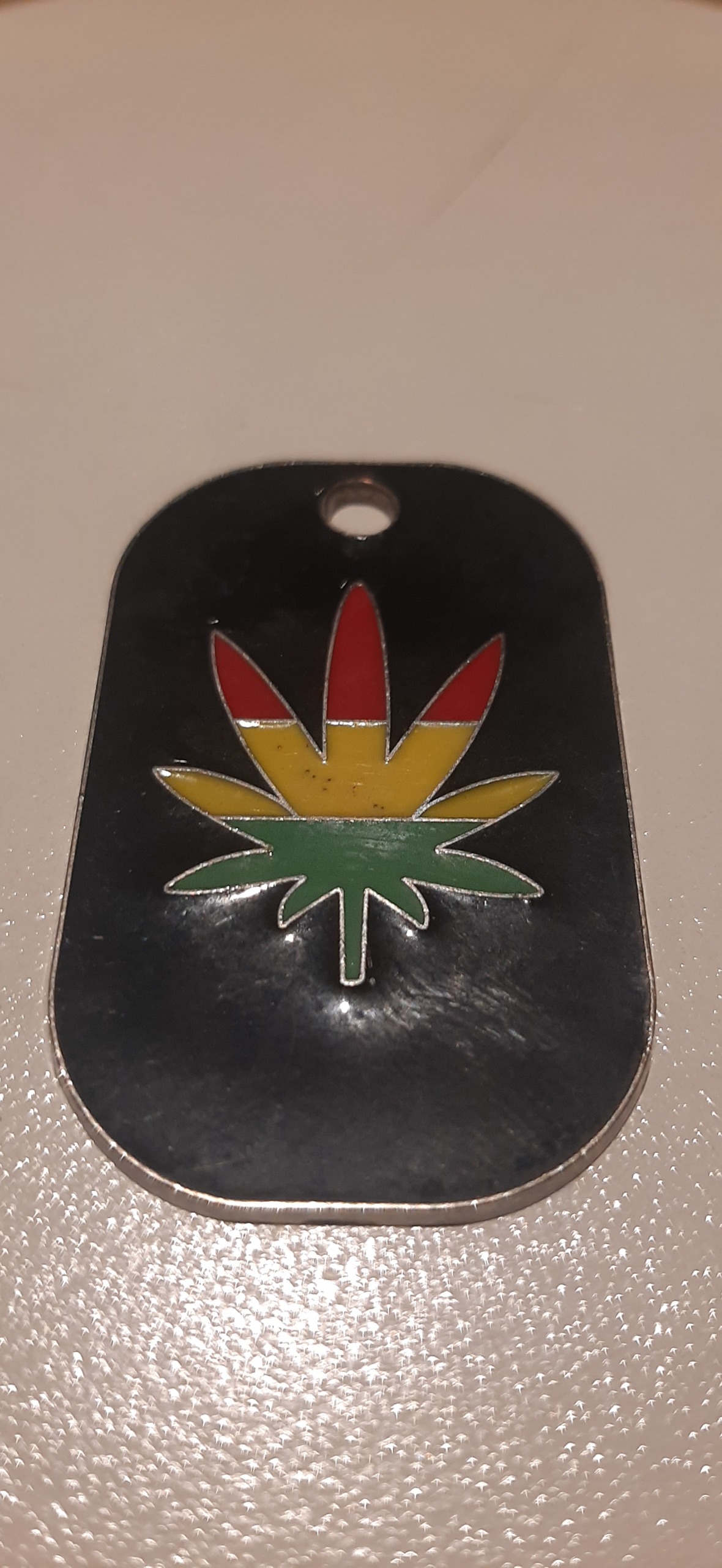 آویز گردن پلاک