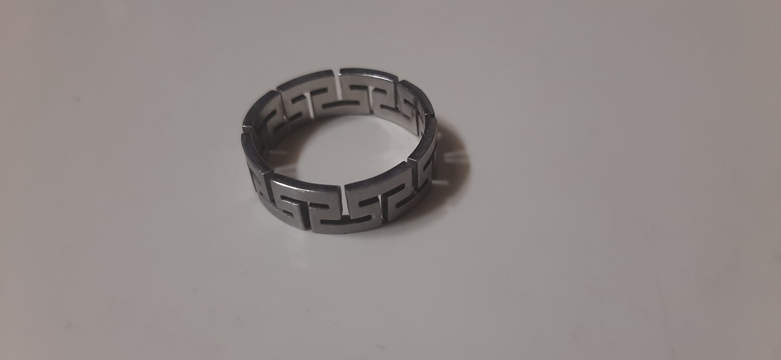حلقه شیاردار ورساچه