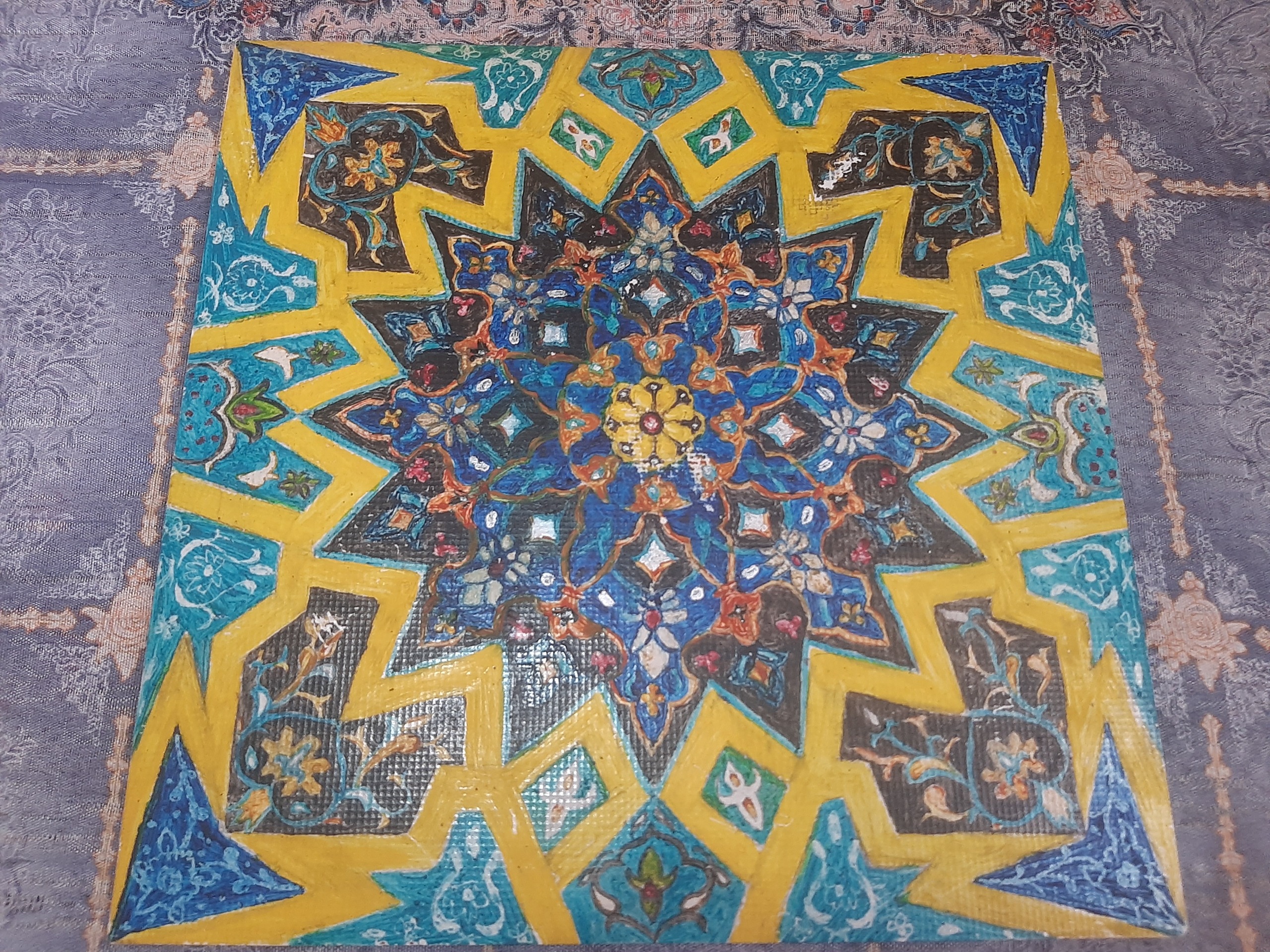 کاشی قدیمی منقش اسلیمی