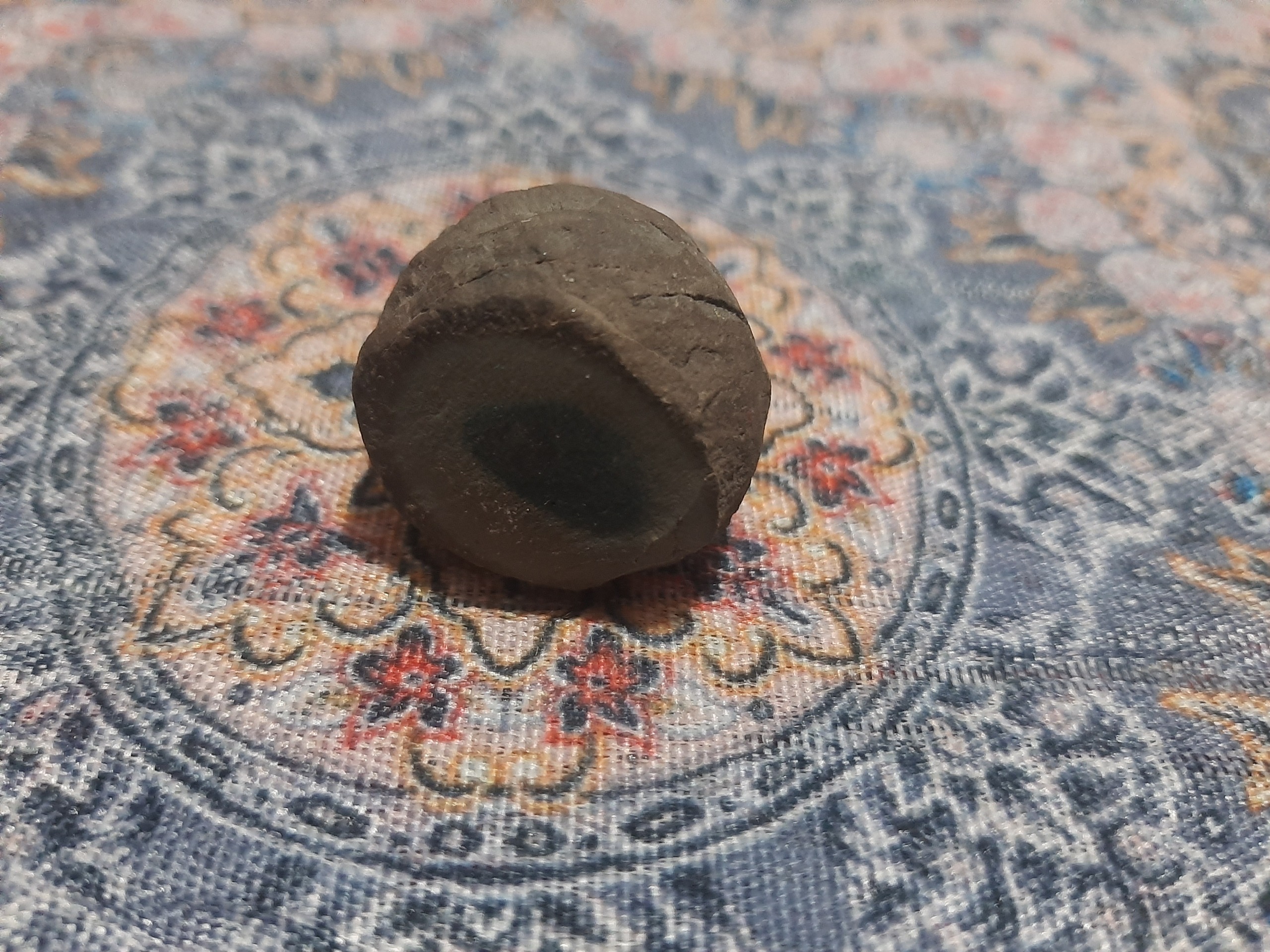 سنگ آتشفشانی چشمی