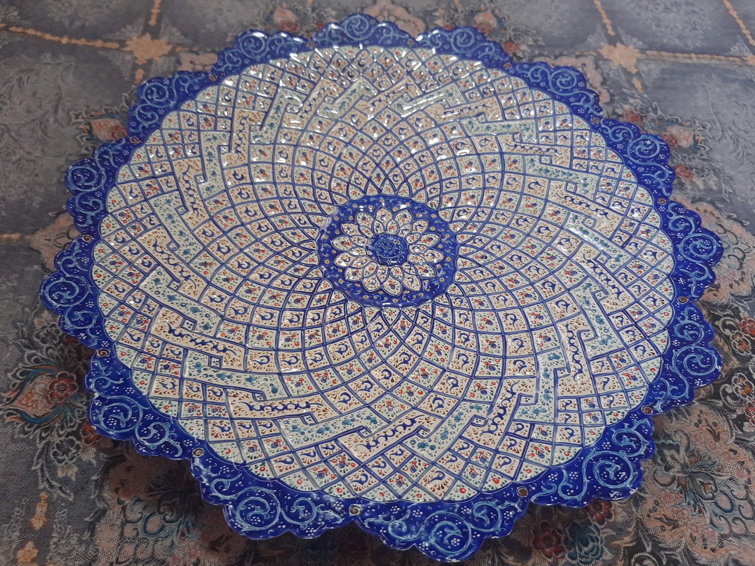 دیوارکوب مینامینیاتوری نقشه ریز