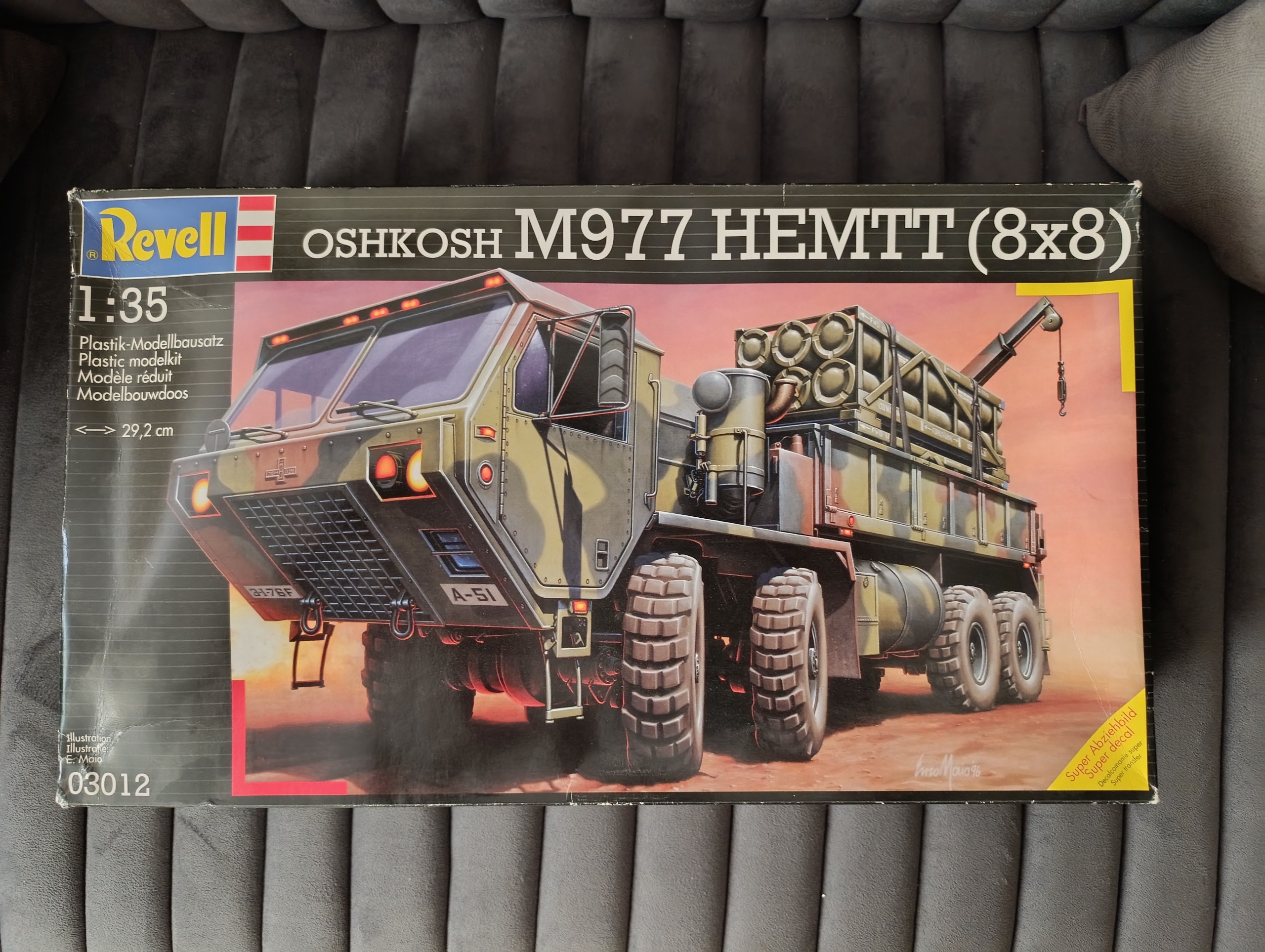 خودرو لجستیکی M-977 Oshkosh برند Revell