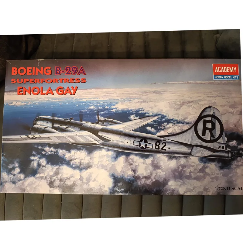 بمب افکن B-29 بویینگ برند Academy مقیاس 1/72