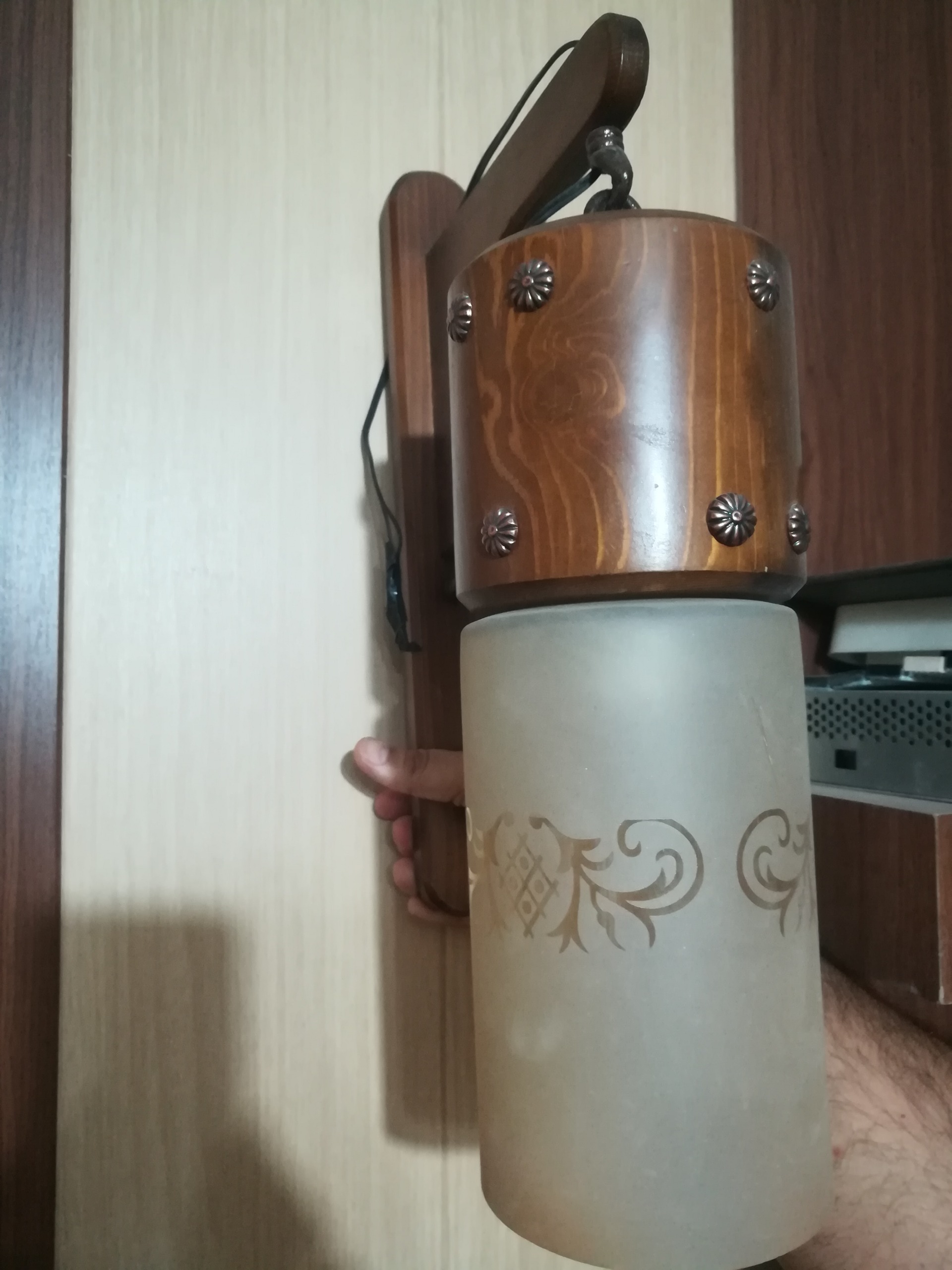دیوارکوب لوستری چوبی