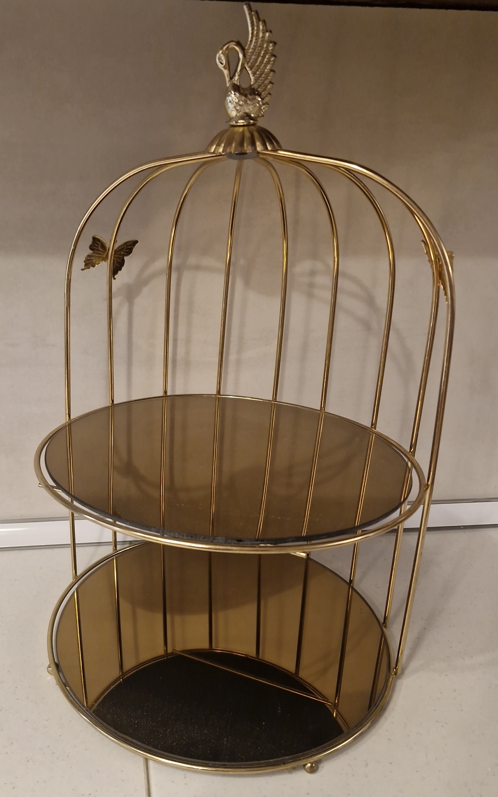 استند سرو دو طبقه