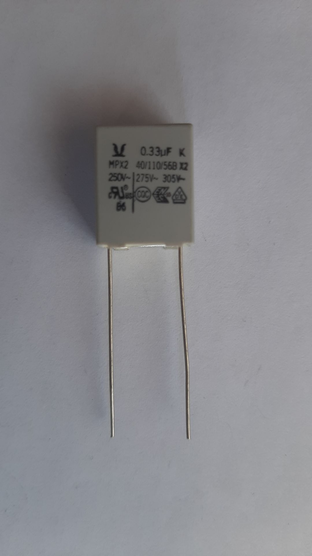 خازن MKT 330nF-275V AC بسته 85 عددی