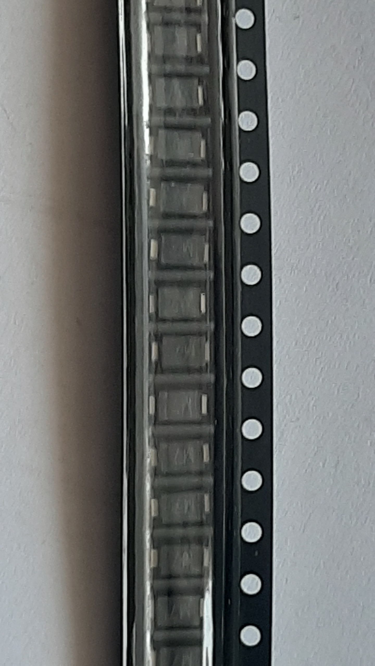 دیود SMD   ( M7) رول 2060 عددی