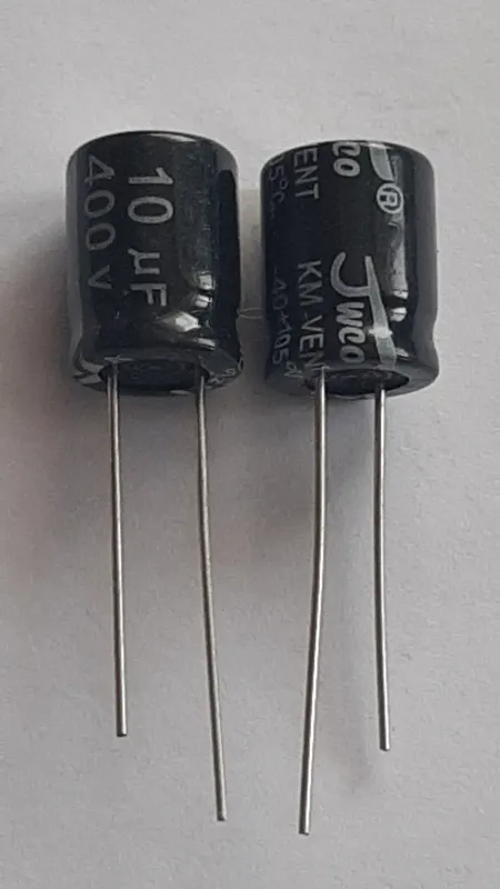 خازن الکترولیتی 10uF 400V بسته 100 عددی