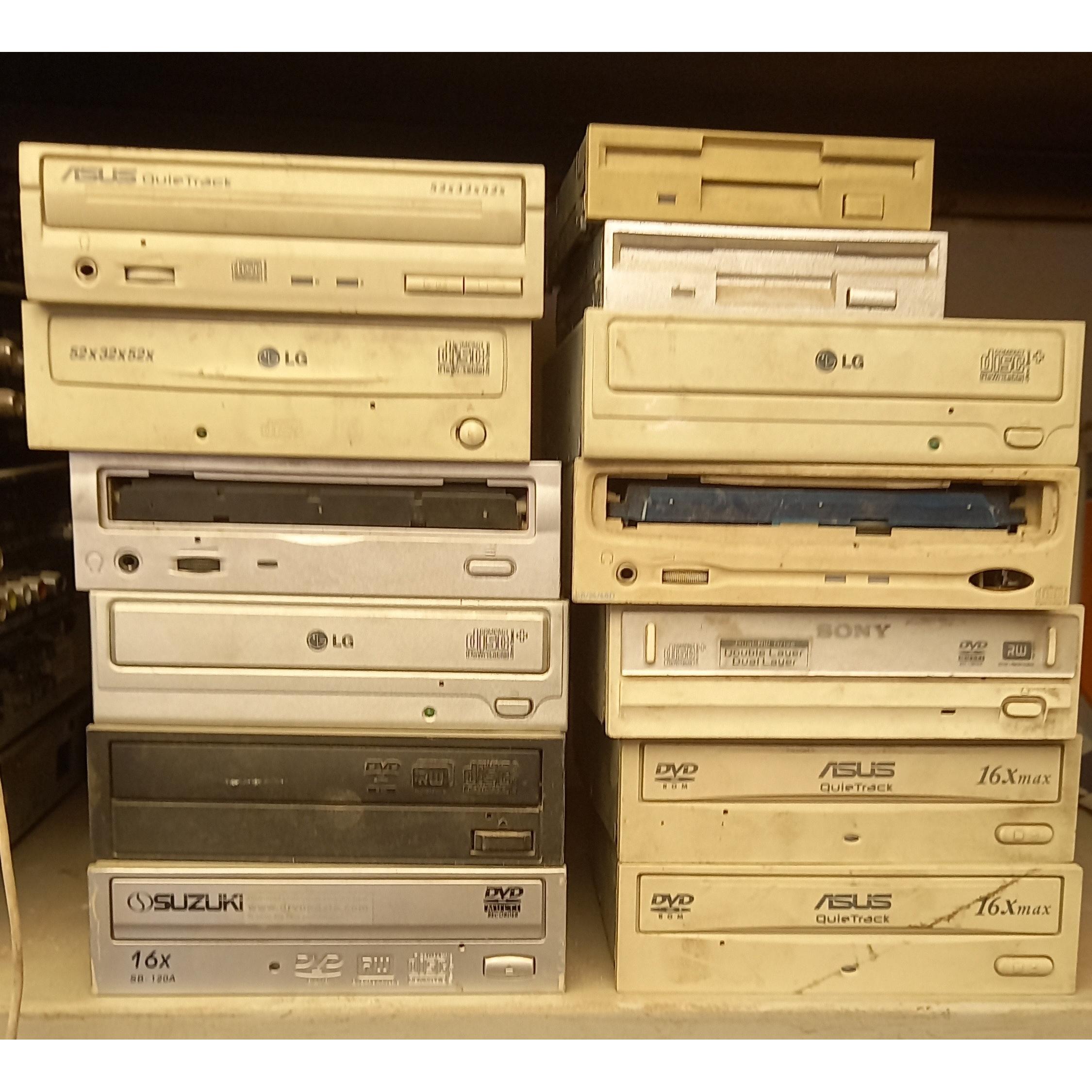 سیدی رام و دی وی دی رام