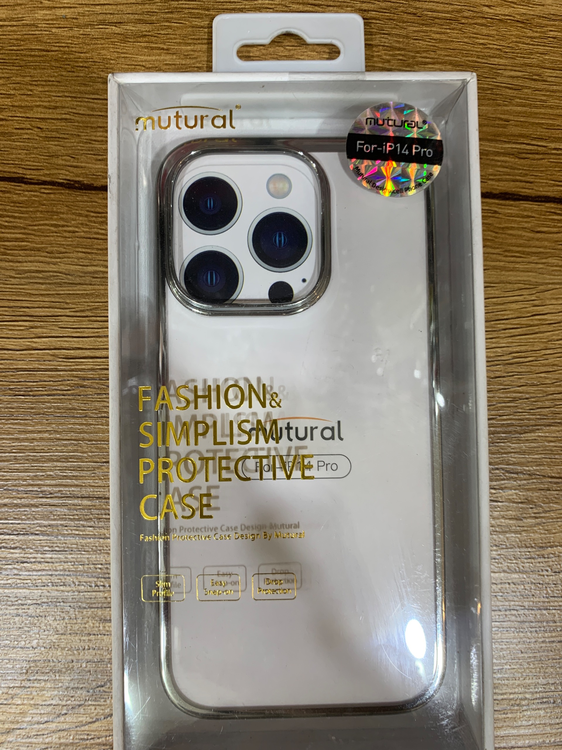 کاور ip 14 pro org