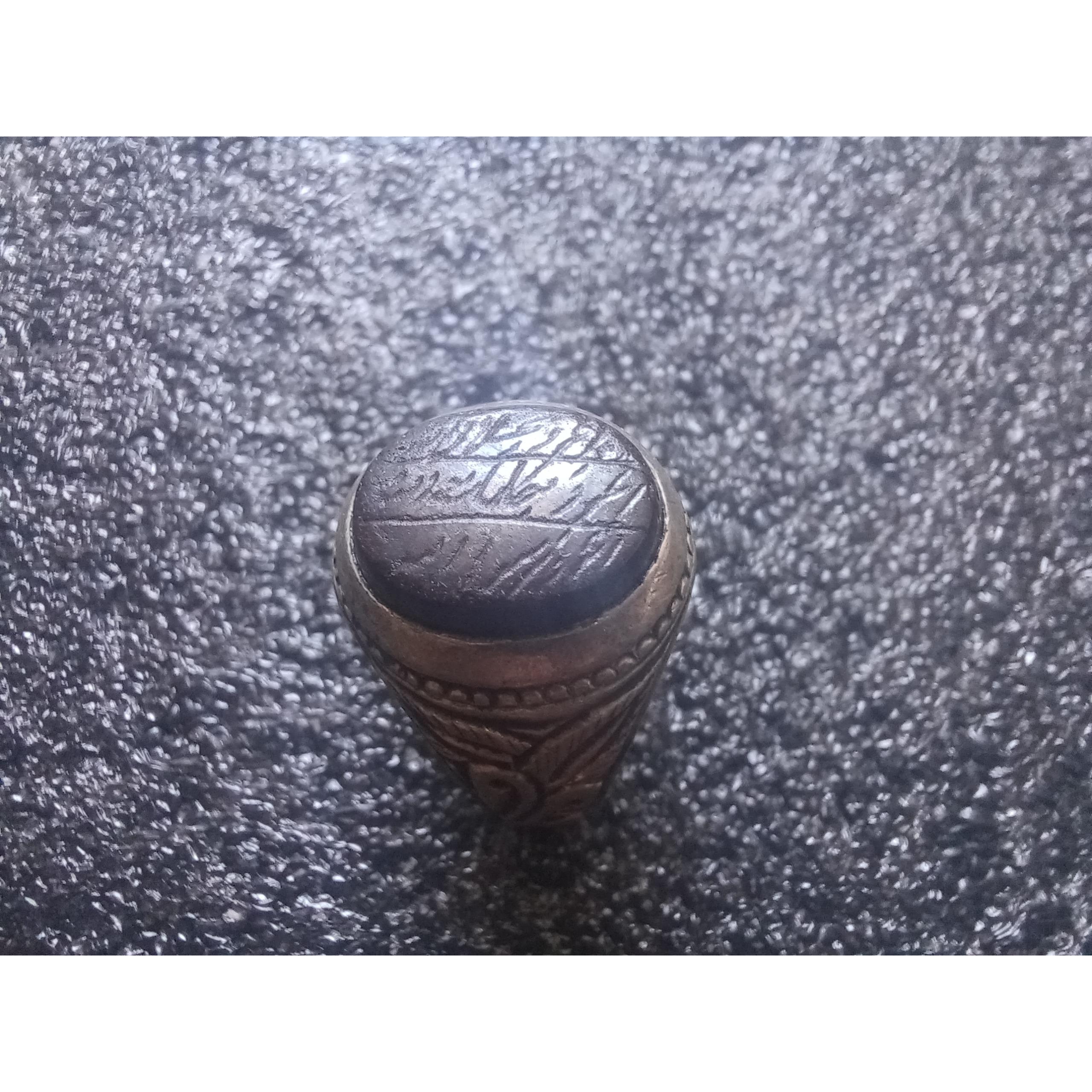 انگشتر خطی قدیمی