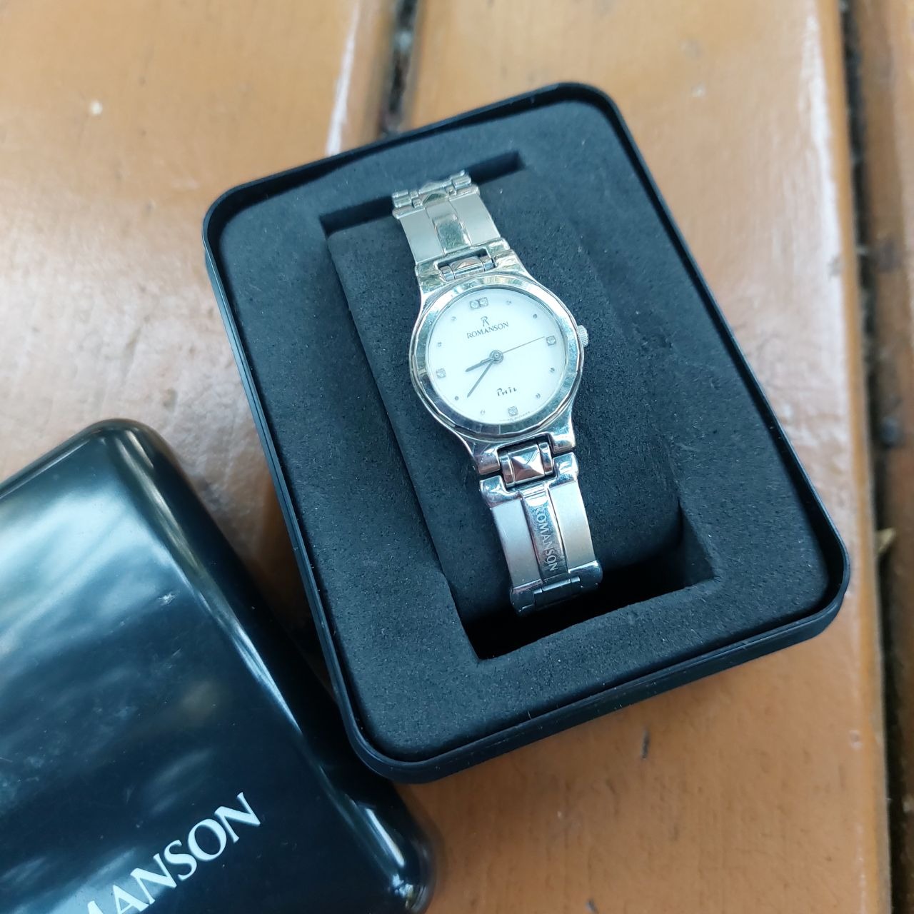 ساعت مچی رومانسون
