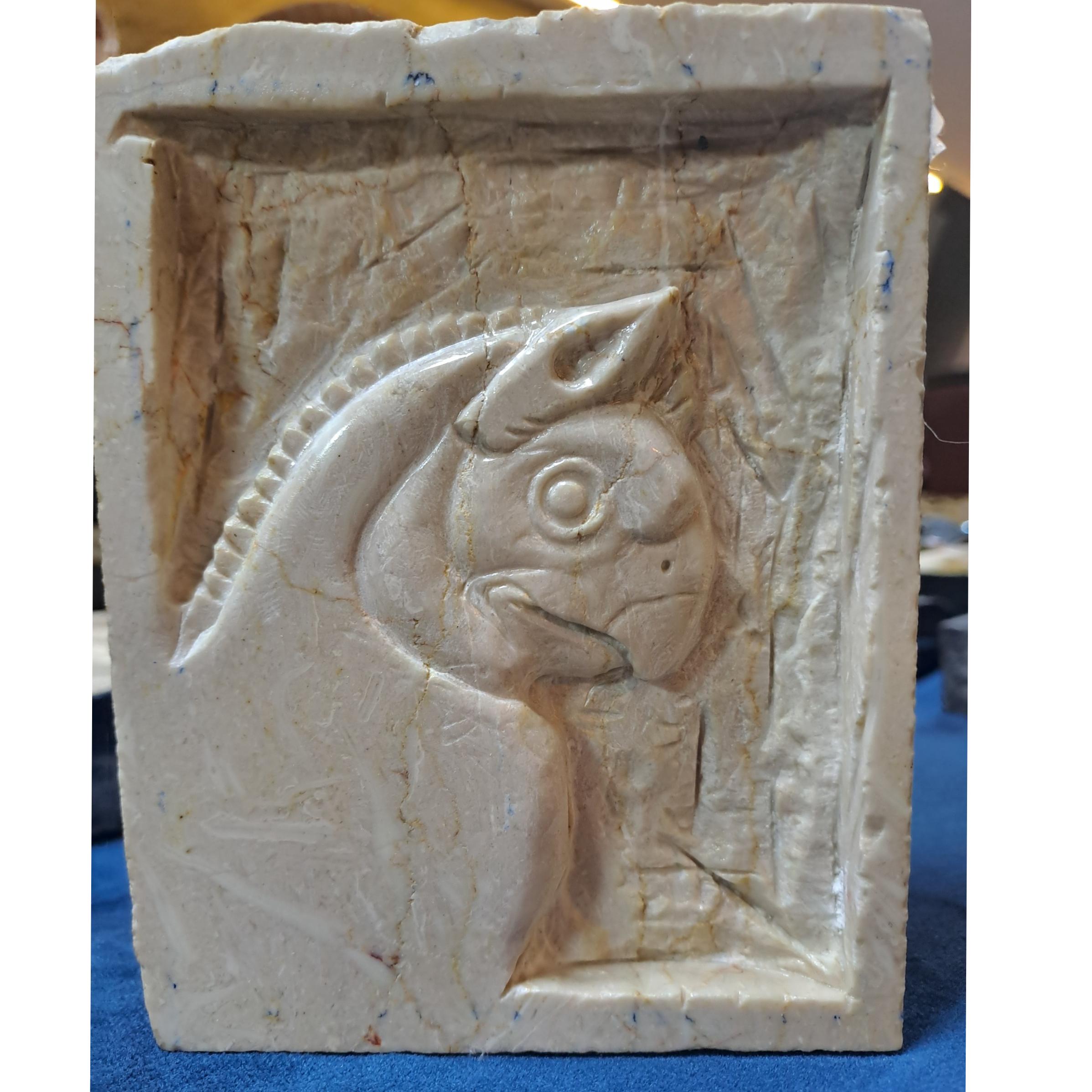 هما هخامنشی سنگی