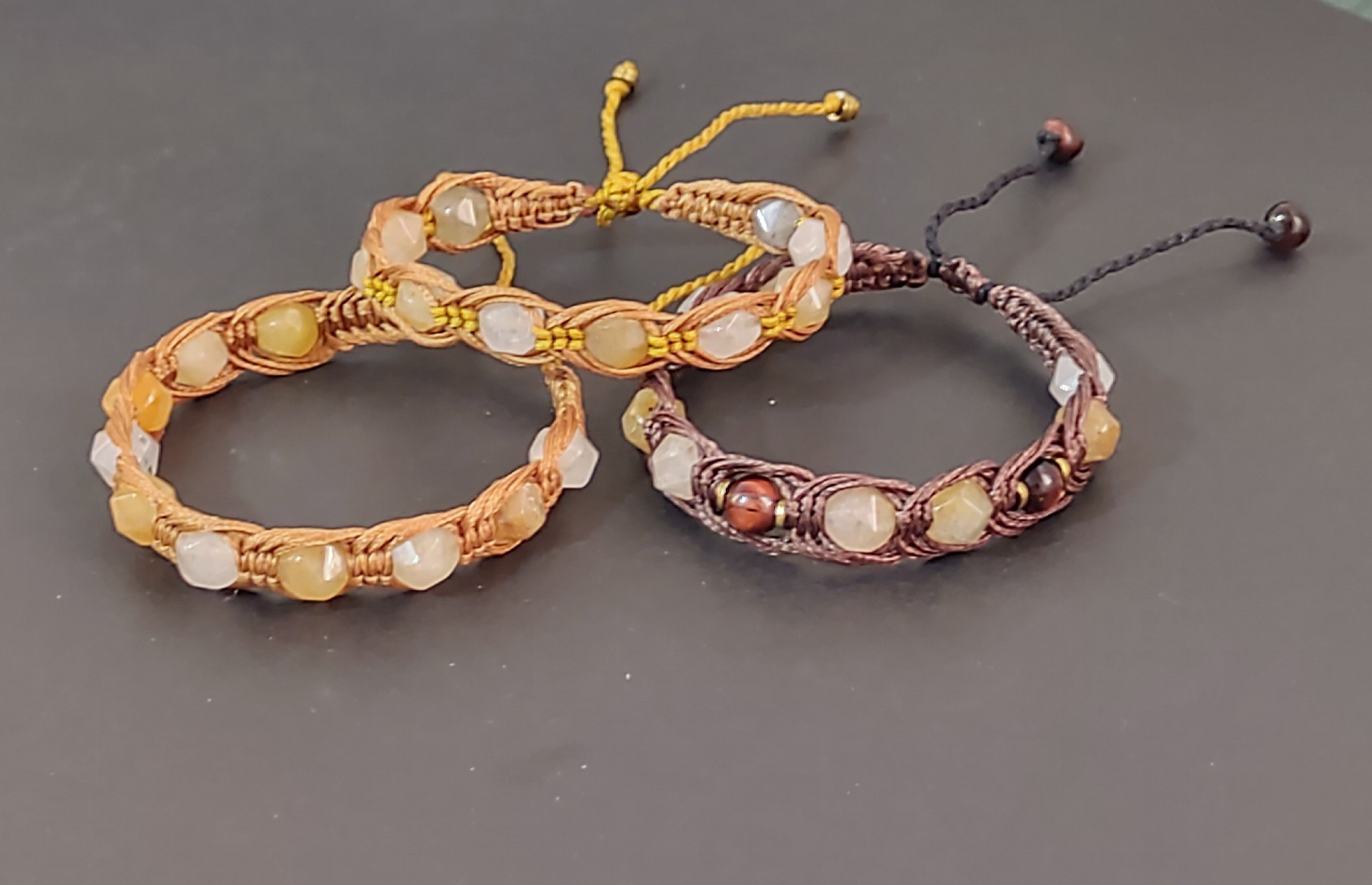 دستبند اسپرت (مردانه - زنانه)