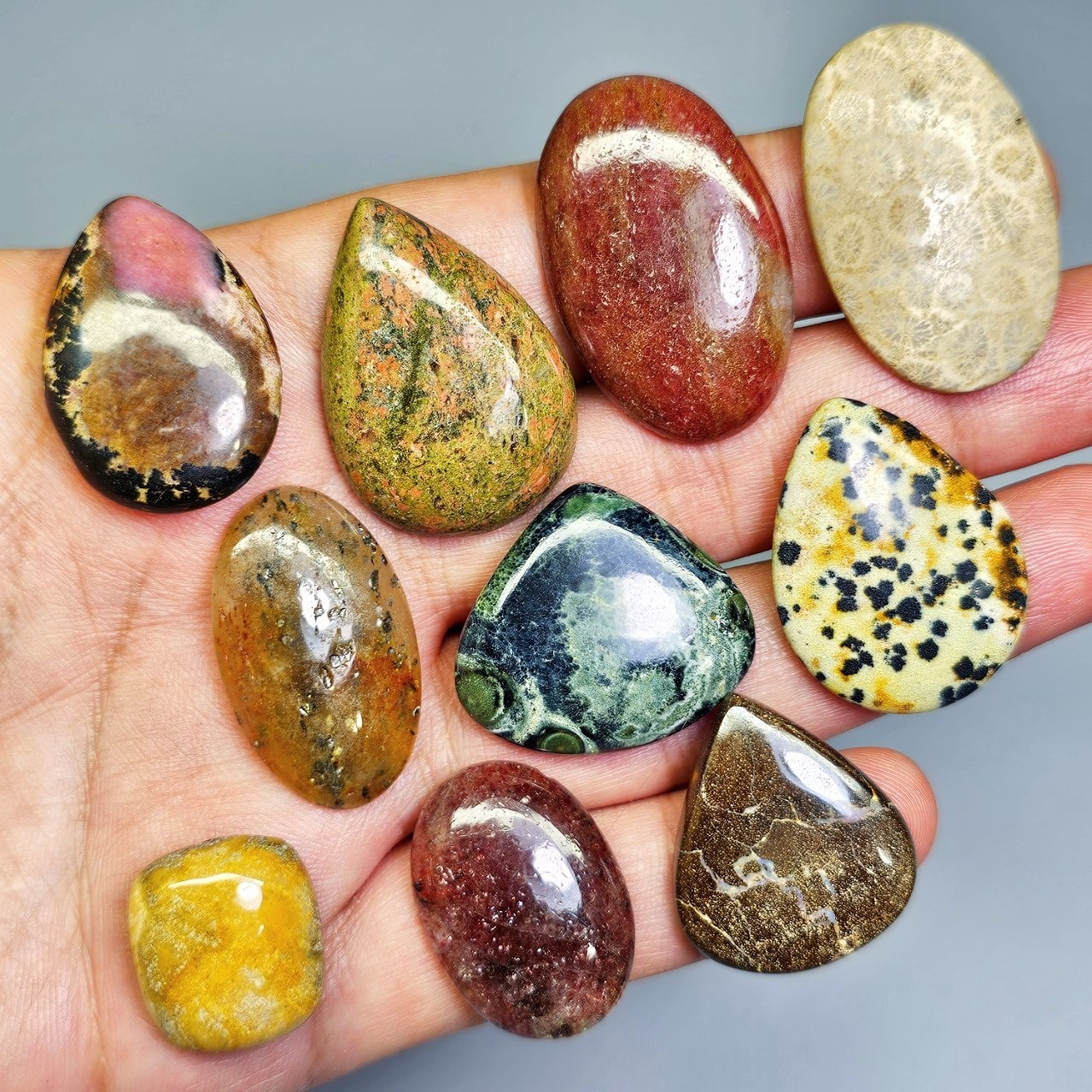 پک 10 عددی نگین درشت سنگ معدنی کد G81095