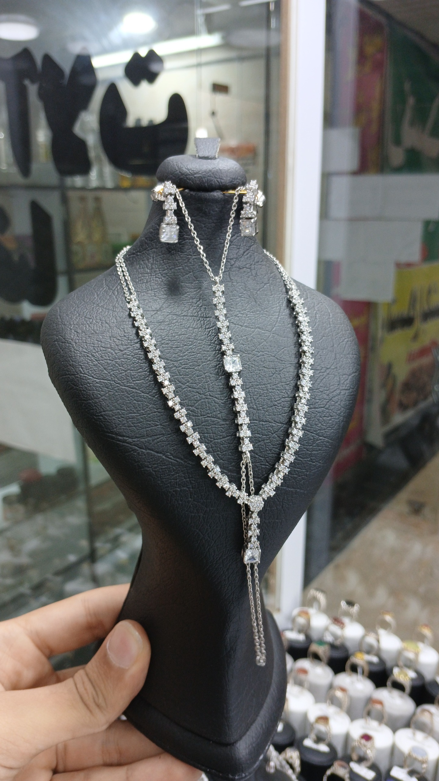 سرویس گردنبند و گوشواره نقره