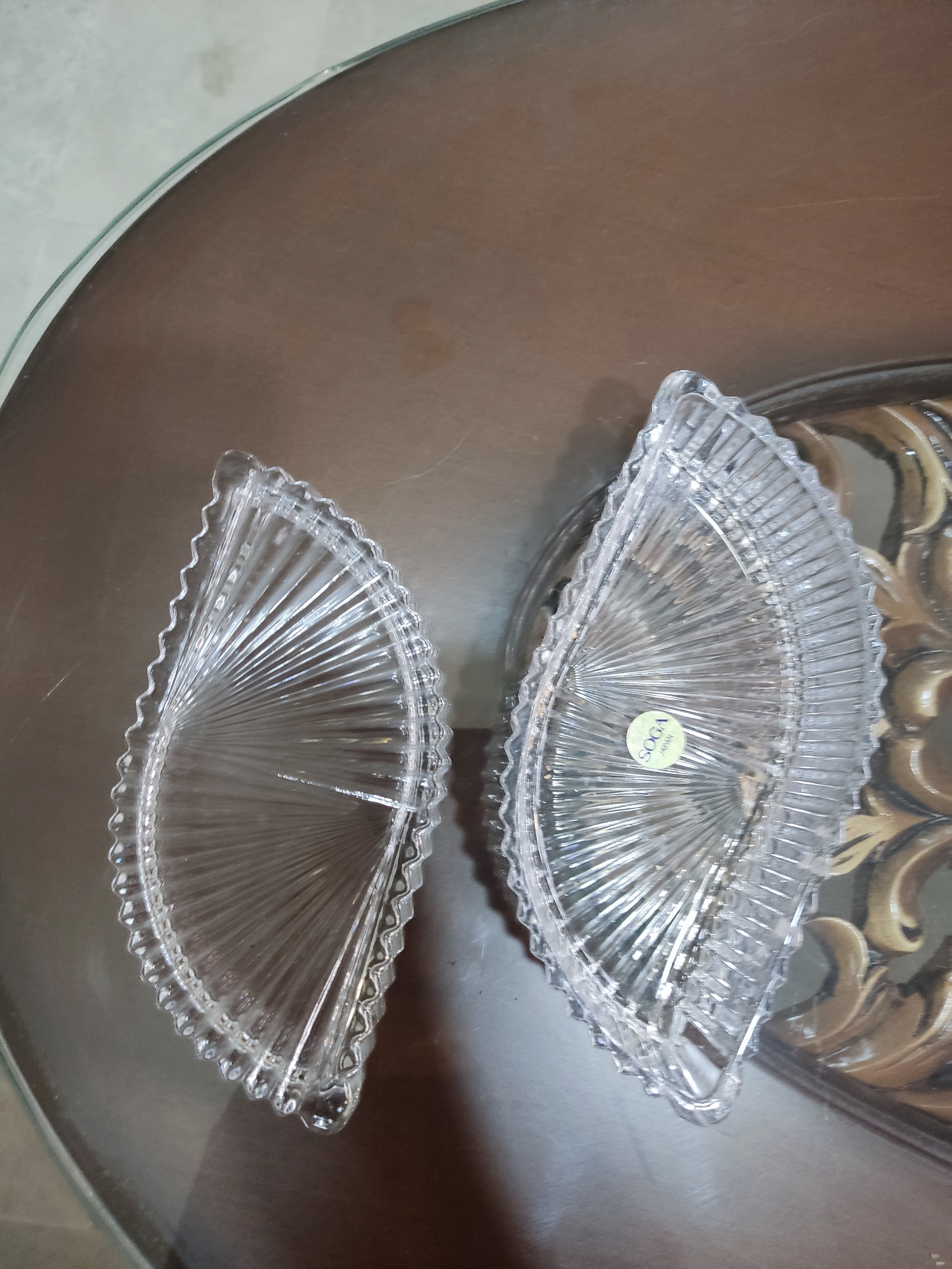 شکلات خوری کریستال