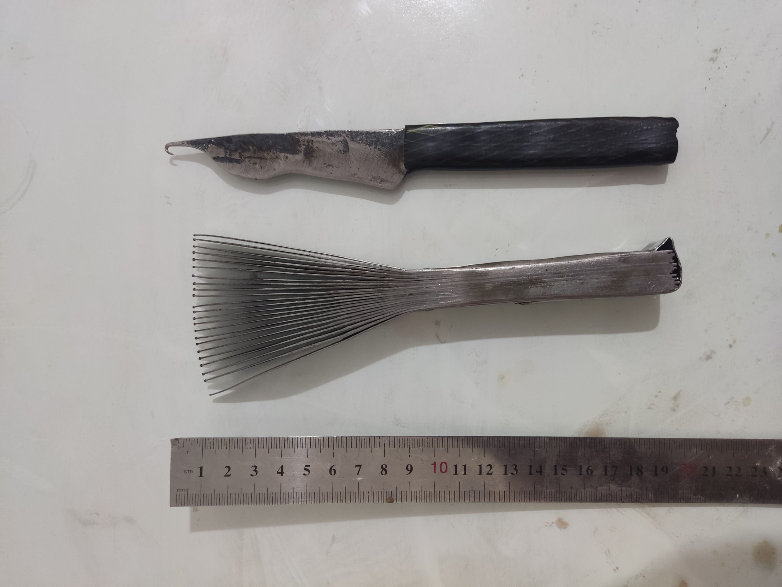 شانه و چاقو فرشبافی